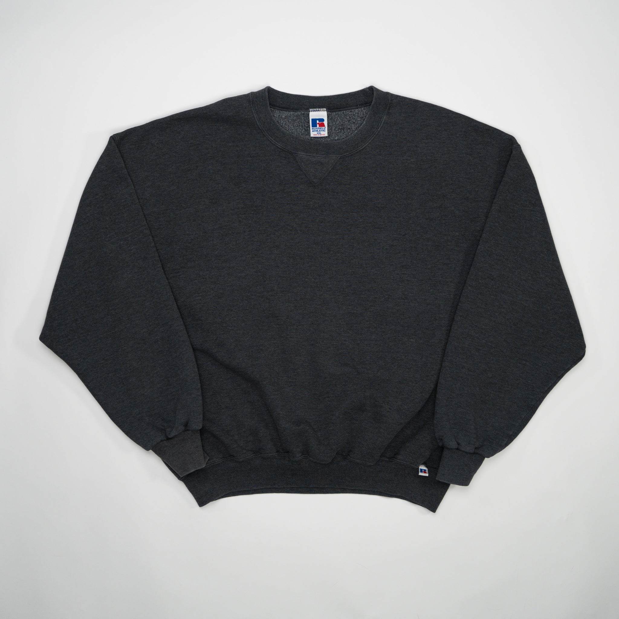 Vintage Dark Grey Russell Athletics Crewneck 3.0 (XL/XXL) | Rebalance Vintage.