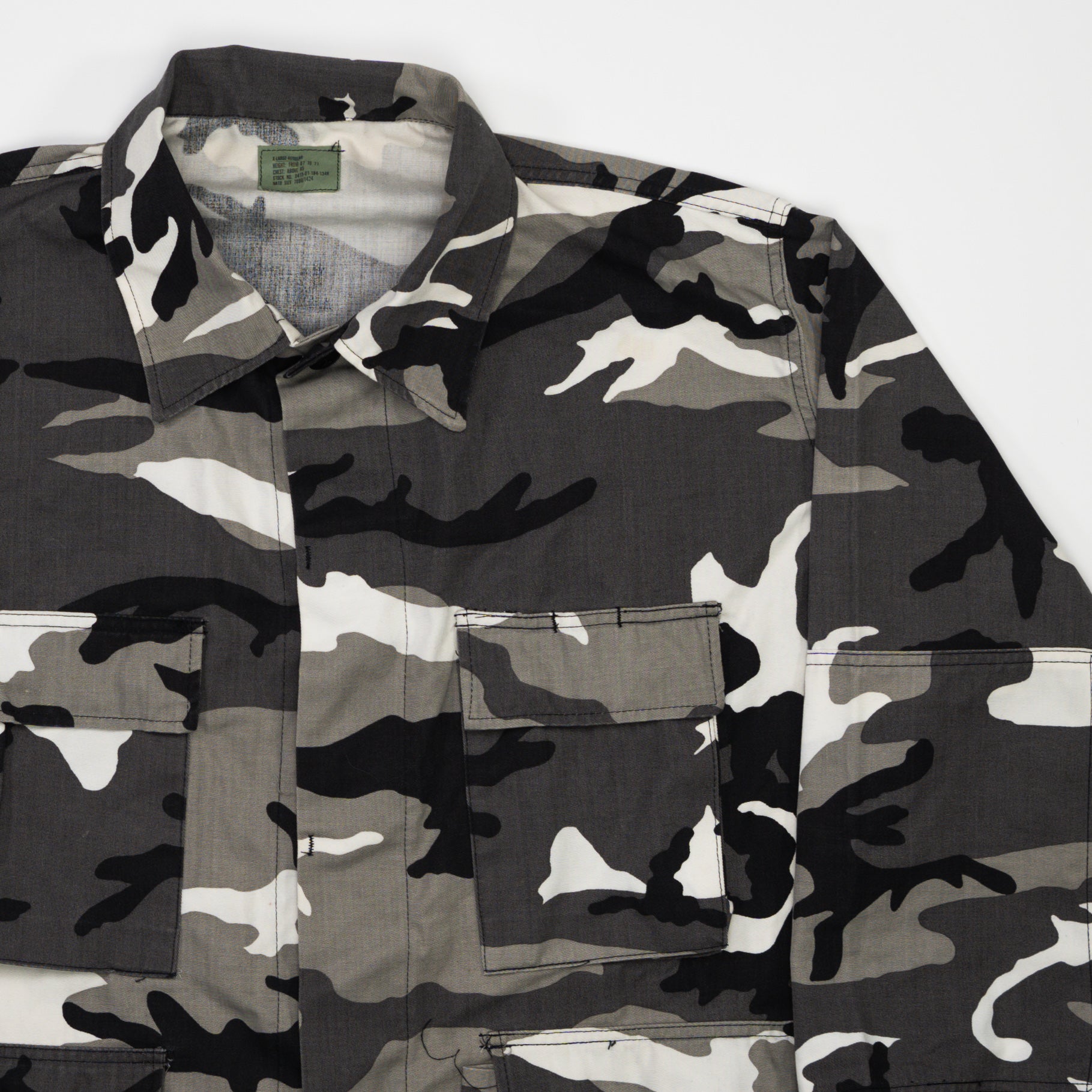 Vintage Grey + Black Camo Army Jacket (XL)