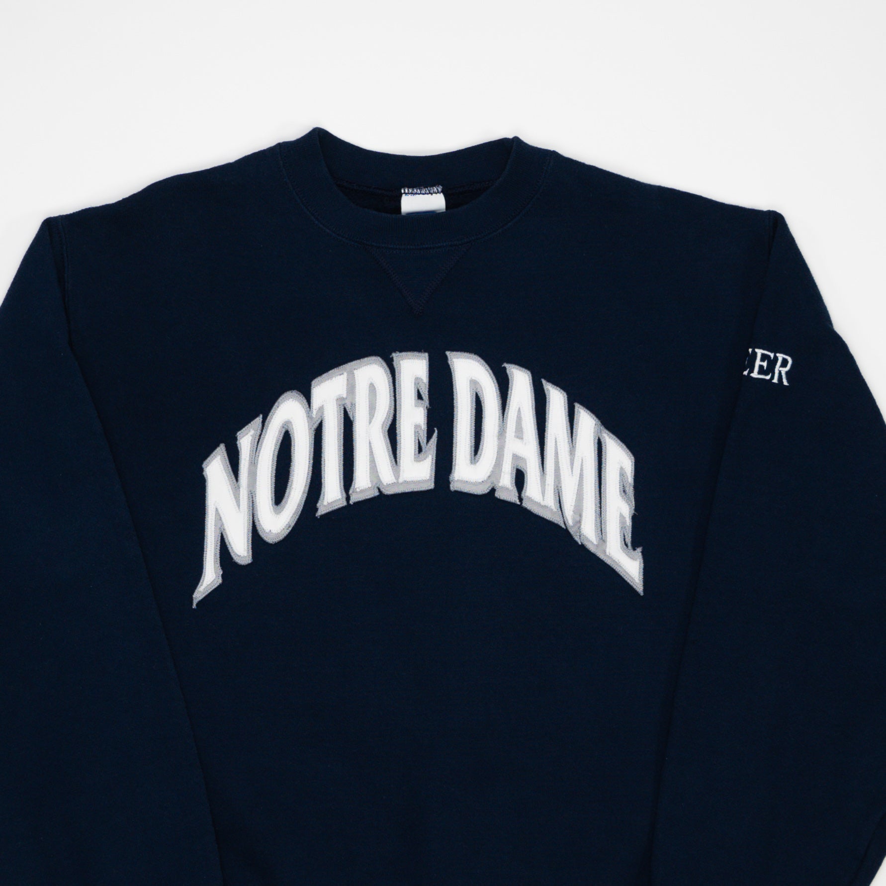Vintage Navy Blue Notre Dame Russell Athletics Crewneck (S) | Rebalance Vintage.