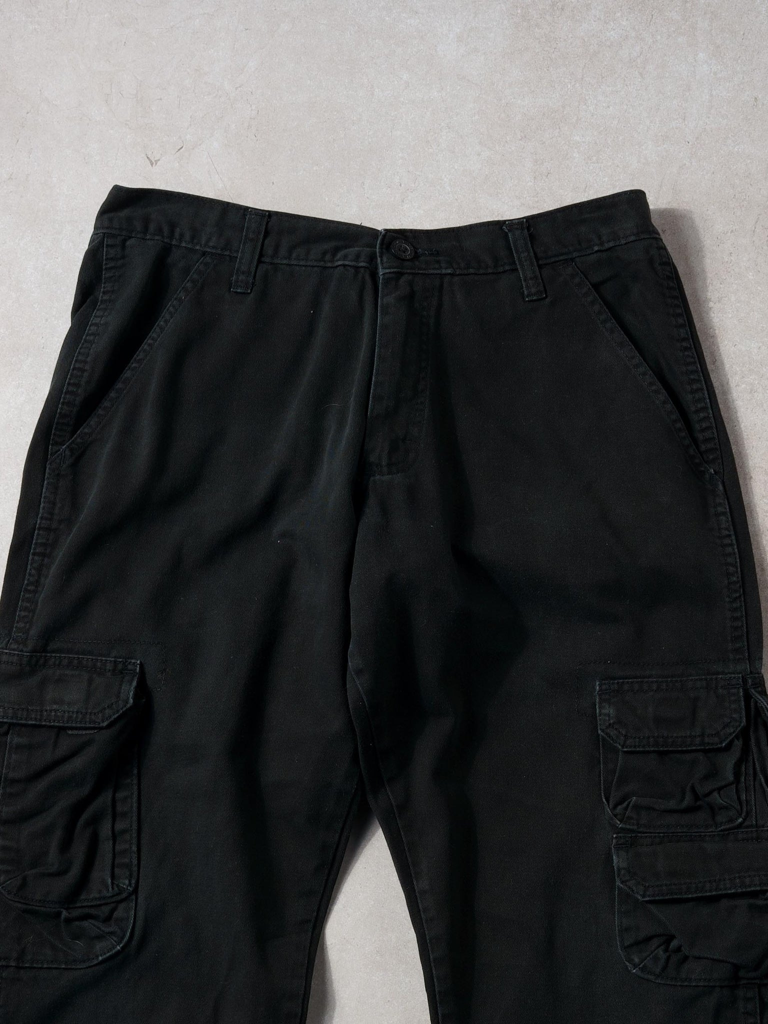 Vintage 90s Black Wranglers Cargos Pants (32x30)