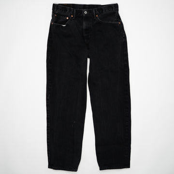 Vintage Black 550 Levi Jeans (33 x 32) | Rebalance Vintage.