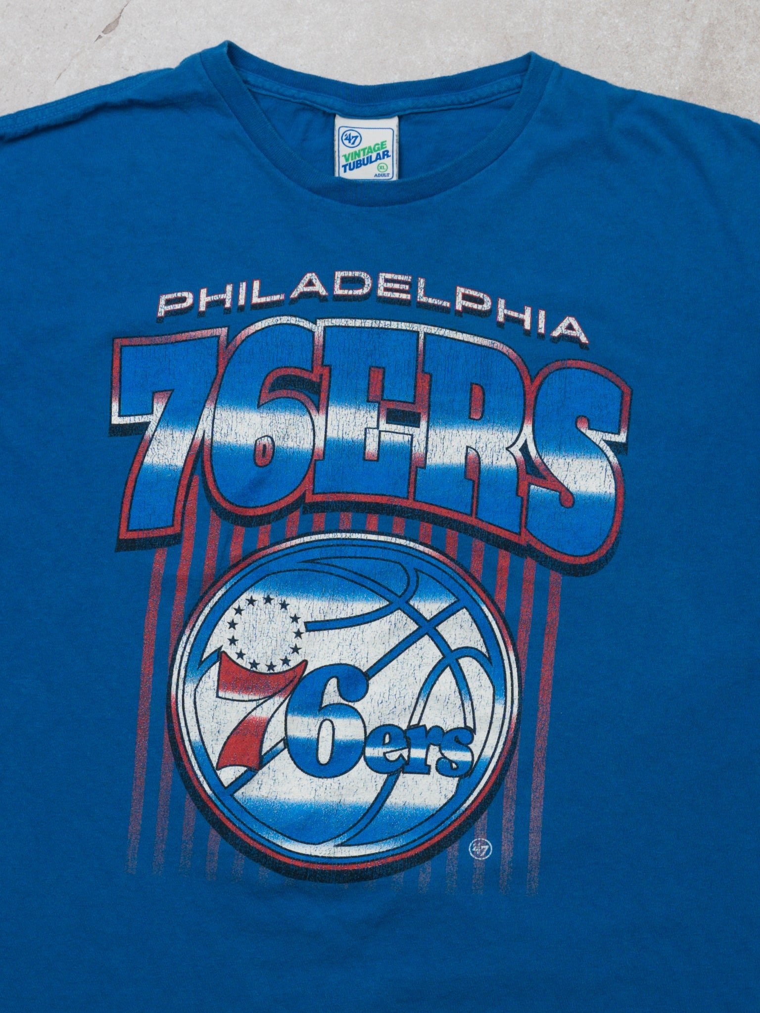 Vintage 90s Blue 76ers NBA Tee (M/L)