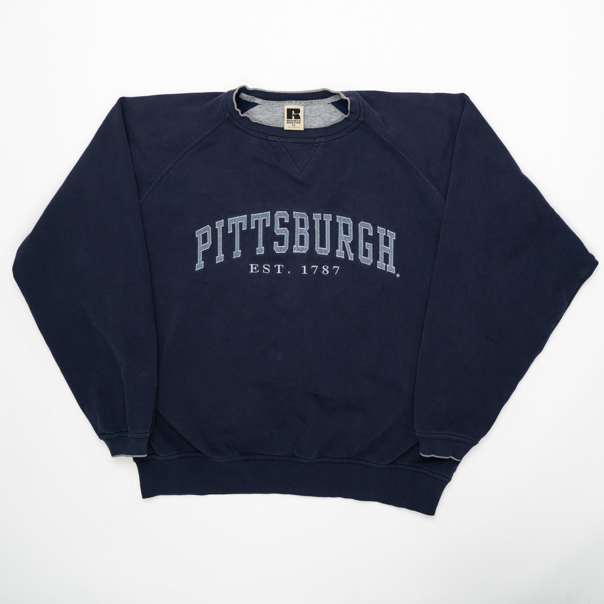 Vintage Navy Pittsburgh x Russell Athletic Crewneck (XL) | Rebalance Vintage.