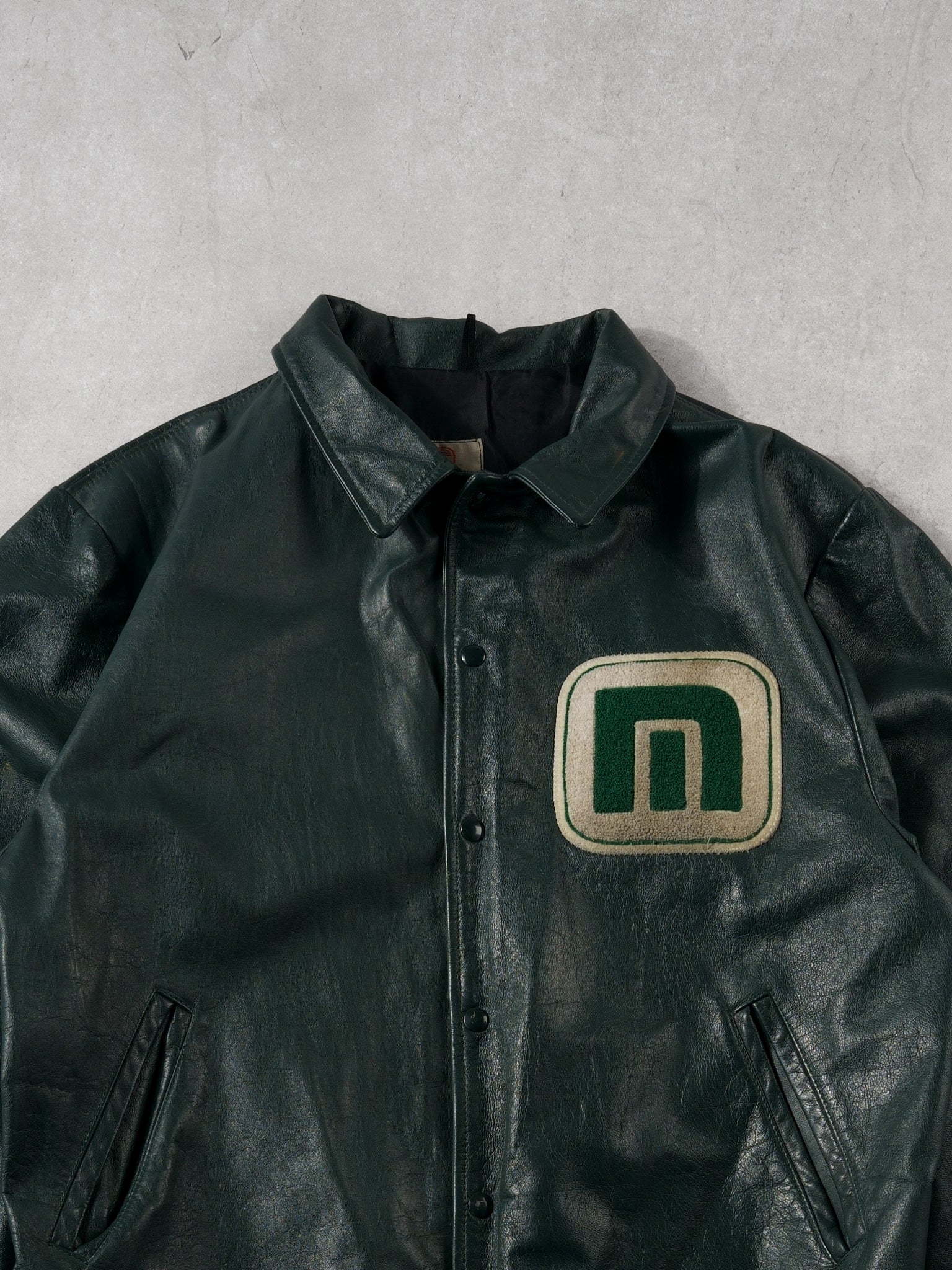 Vintage 70s Dark Green Patch Collared Leather Bomber (M/L)