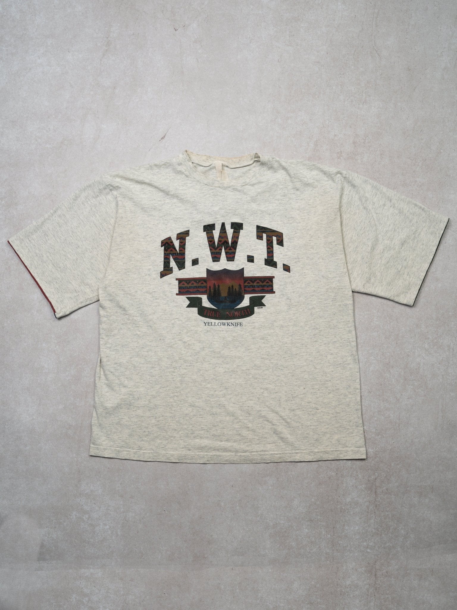 Vintage 90s Light Grey N.W.T Yellowstone Tee (L)
