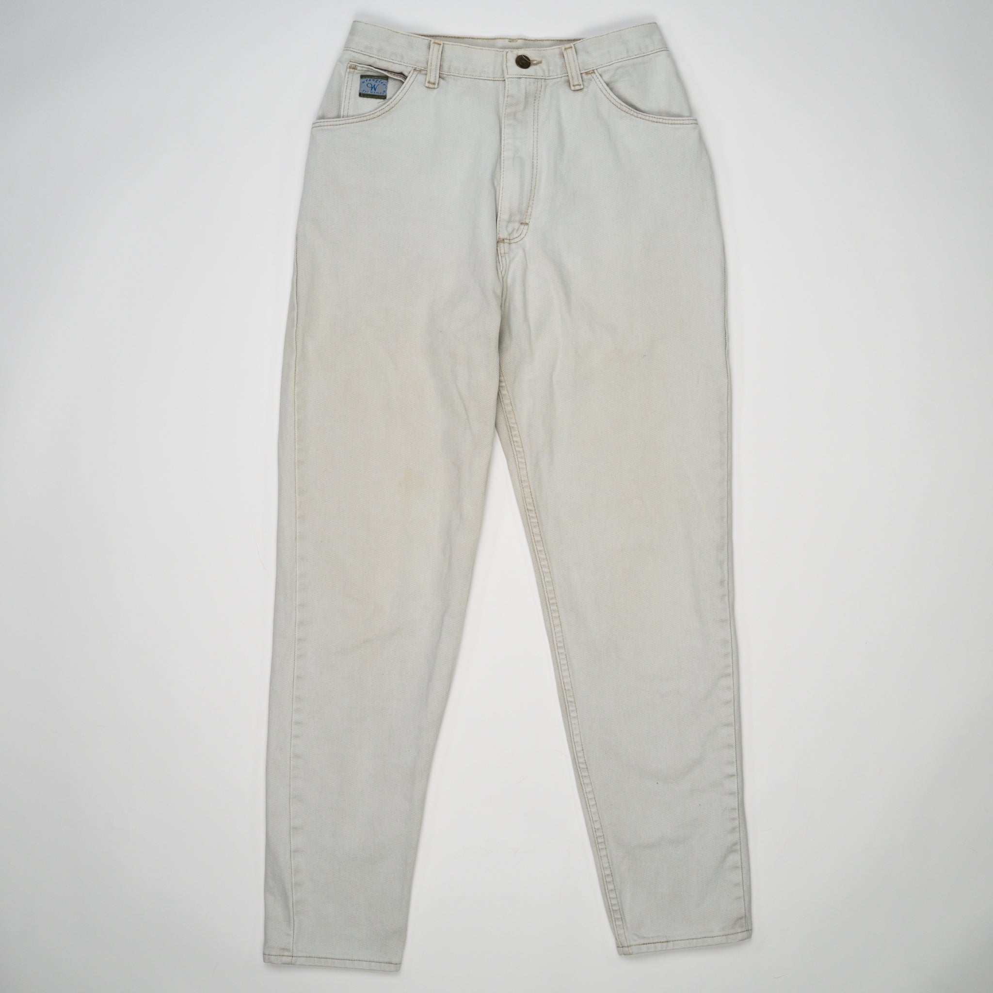 Vintage High Waisted Light Washed Wrangler Jeans (28 x 32) | Rebalance Vintage.