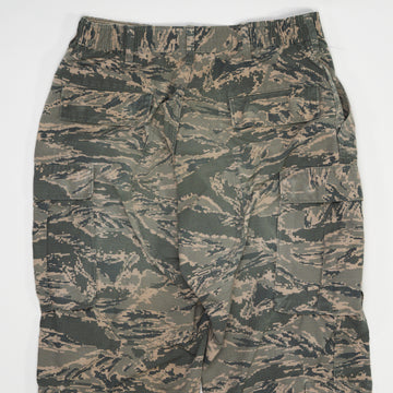 Vintage U.S Air Force Camo Pants (30 x 30) | Rebalance Vintage.