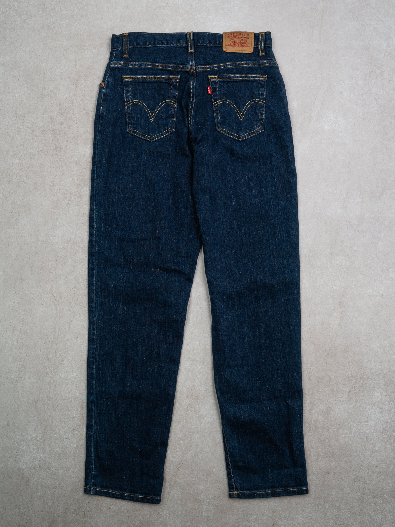 Vintage 90s Dark Blue 550 Levi Jeans (30 x 31)