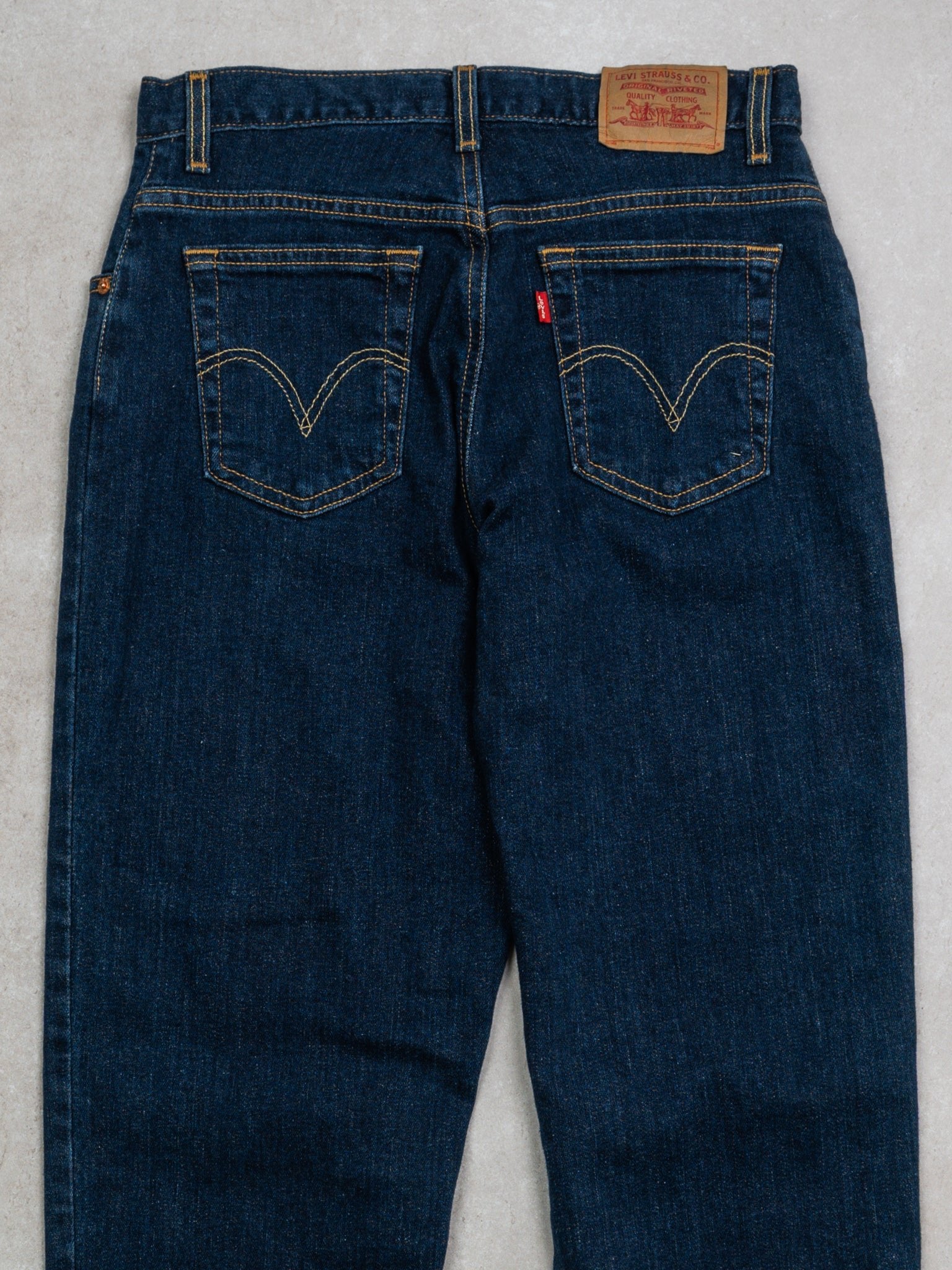 Vintage 90s Dark Blue 550 Levi Jeans (30 x 31)