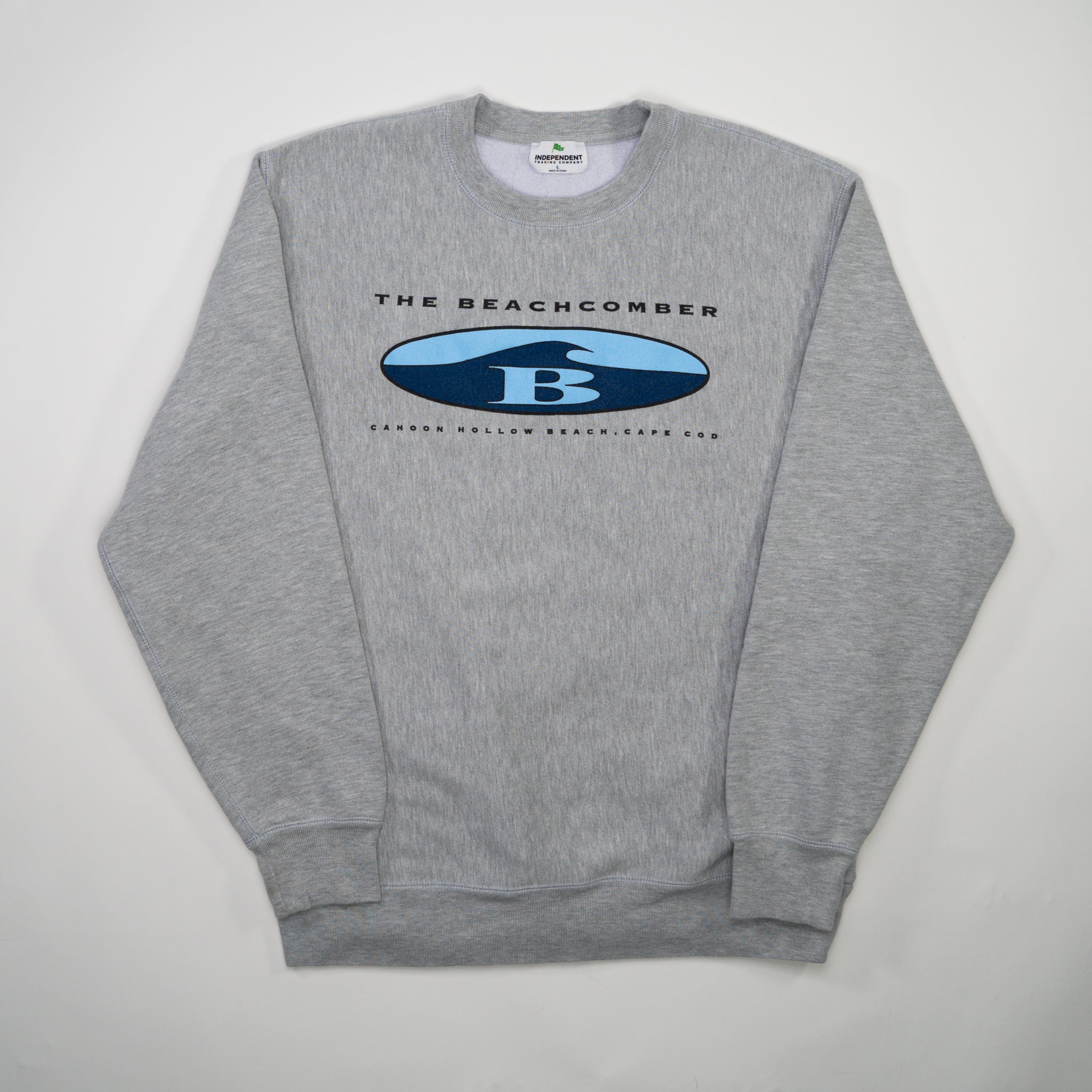 Vintage The Beach Comber Cape Cod Crewneck (L)