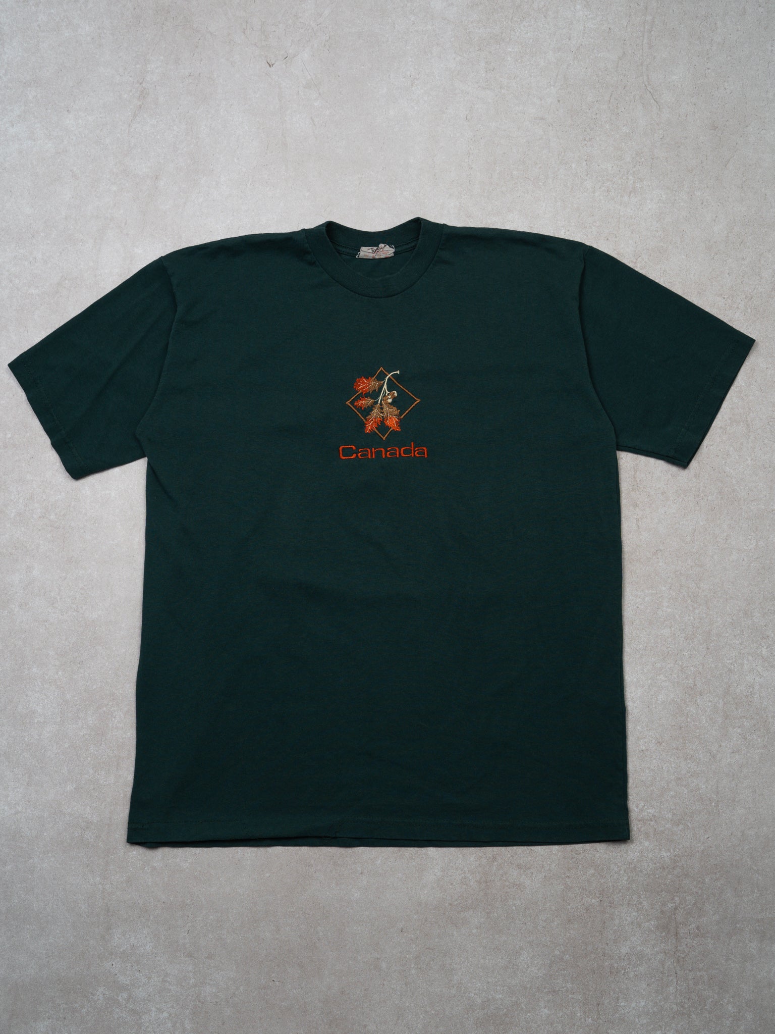 Vintage 90s Dark Green Canada Fall Leaf Single Stitch Tee (L)