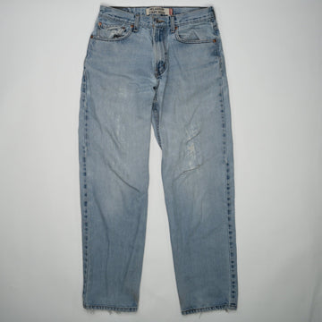 Vintage Light washed Ripped Levi Jeans (32 x 34) | Rebalance Vintage.