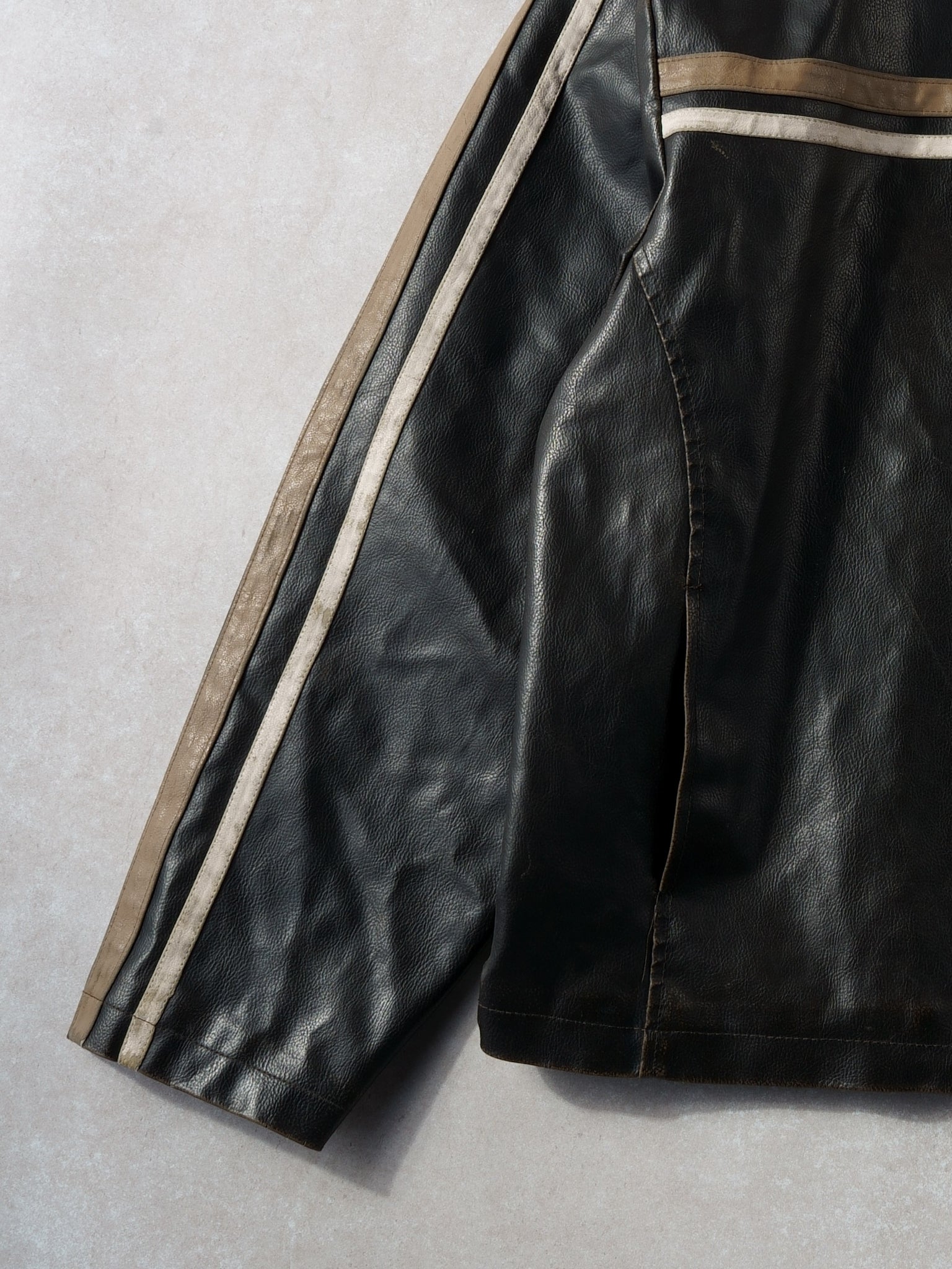 Vintage 90s Black ,Brown, and White Whispering Smith Leather Jacket (L)