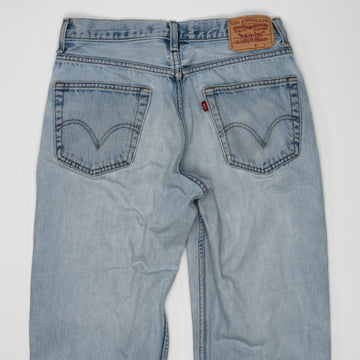 Vintage Light washed Ripped Levi Jeans (32 x 34) | Rebalance Vintage.