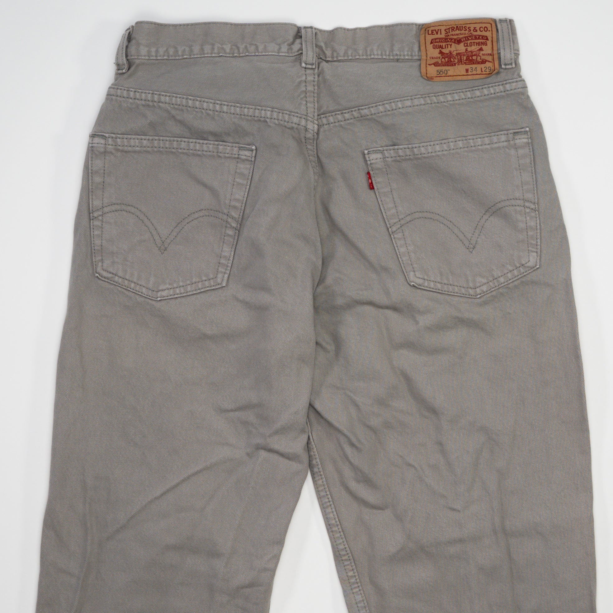 Vintage Grey 550 Levi Relax Fit Jeans (34 x 29)