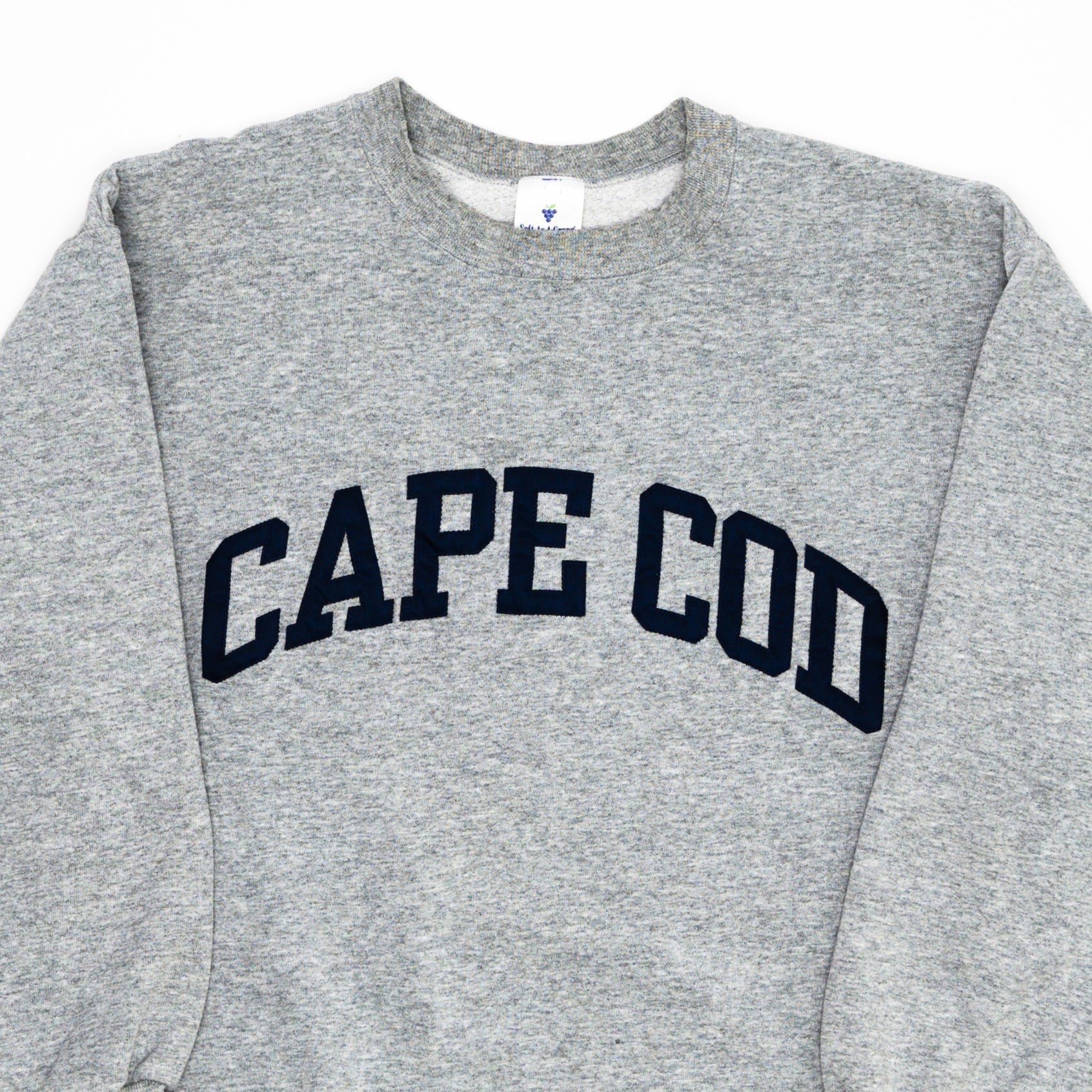 Vintage 90s Grey Cape Cod Spell Out Crewneck (M) | Rebalance Vintage.