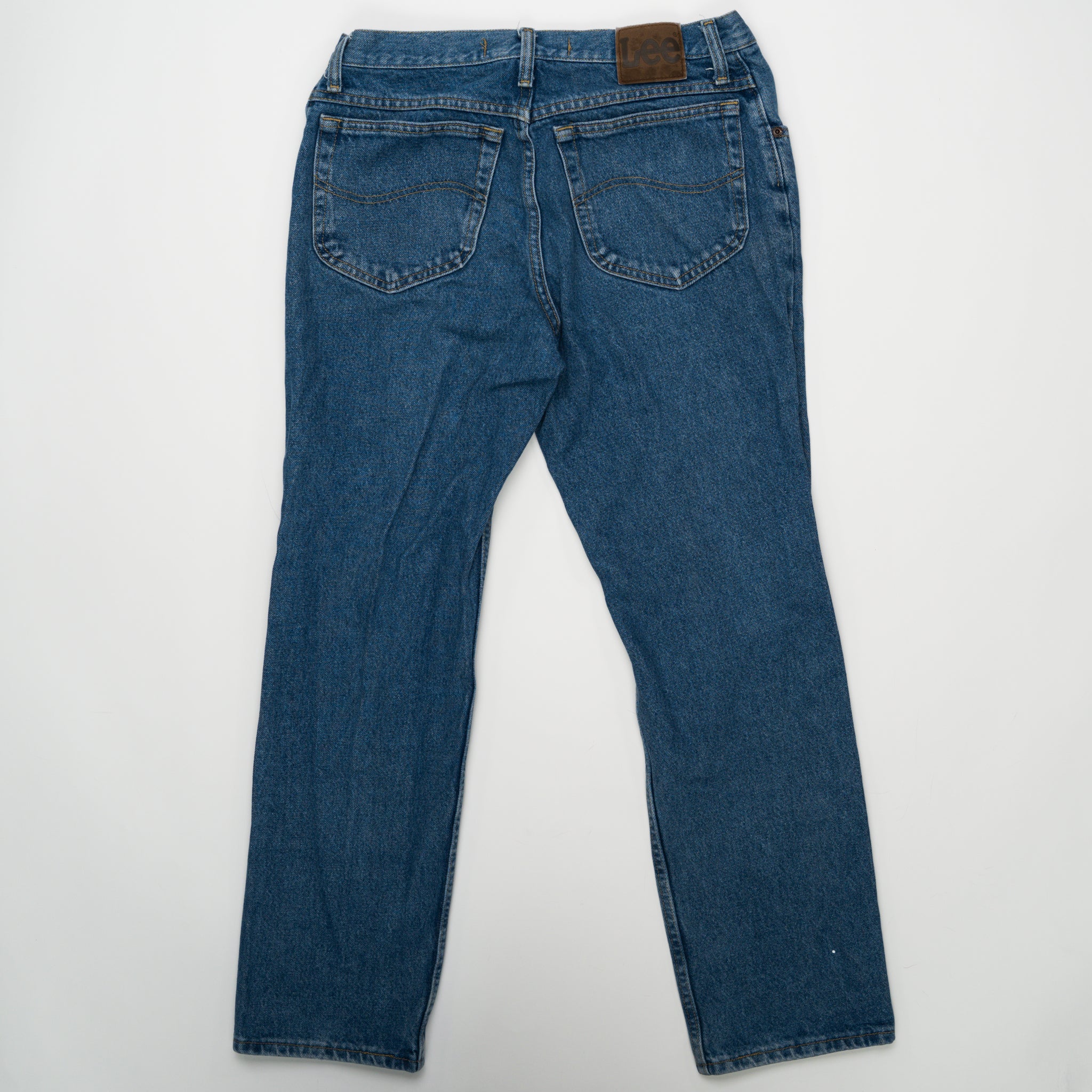 Vintage Dark Blue Lee Jeans (33 x 30) | Rebalance Vintage.