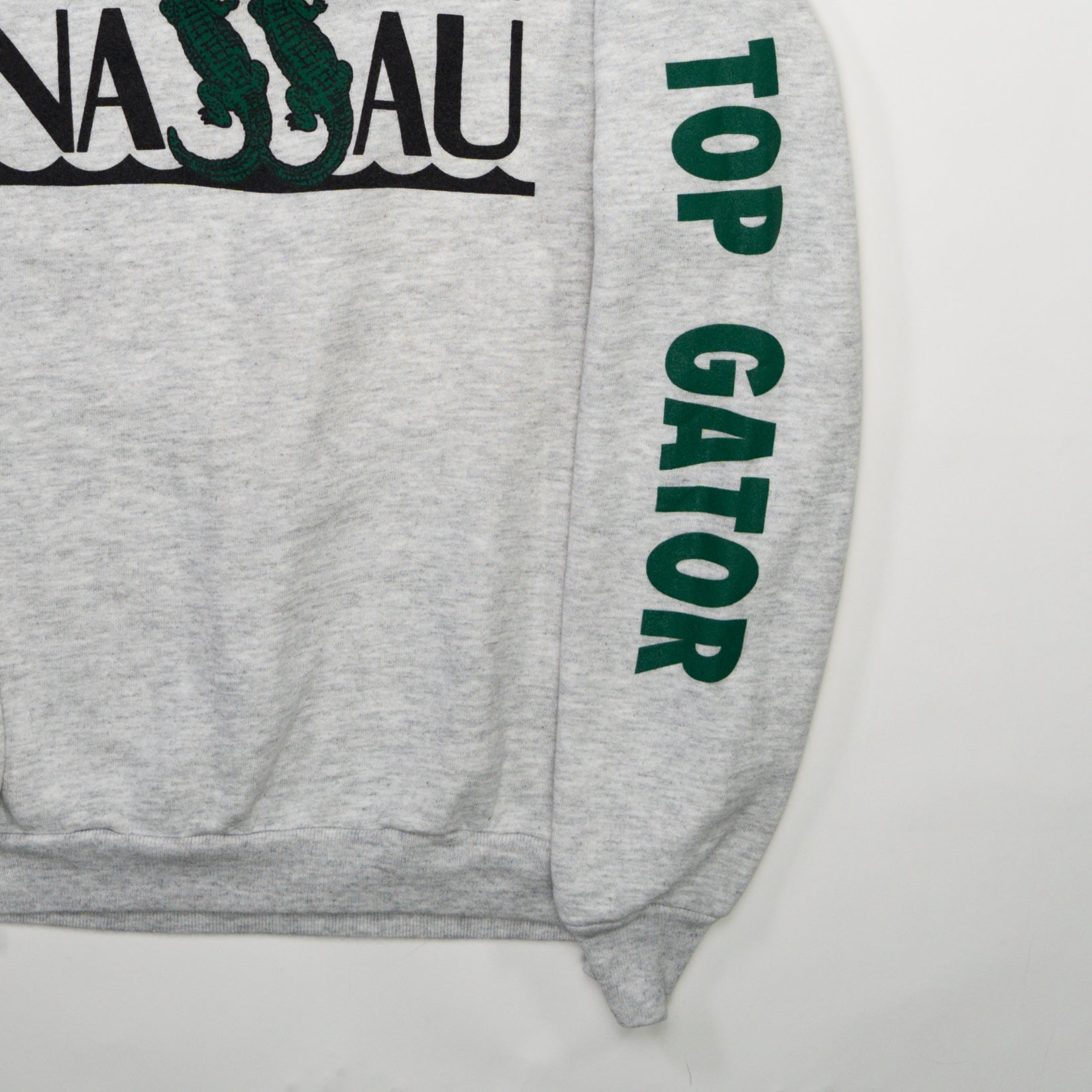 Vintage 90s Nassau Top Gator Crewneck (M)