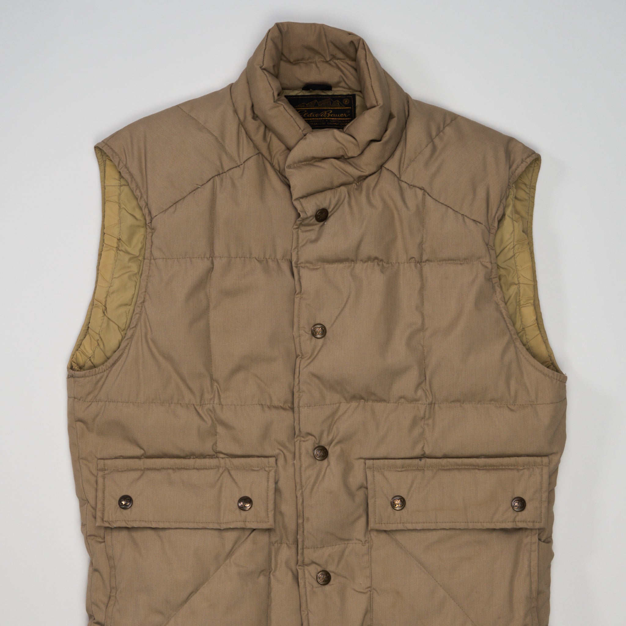 Vintage Beige Eddie Bauer Utility Puffer Vest (M)