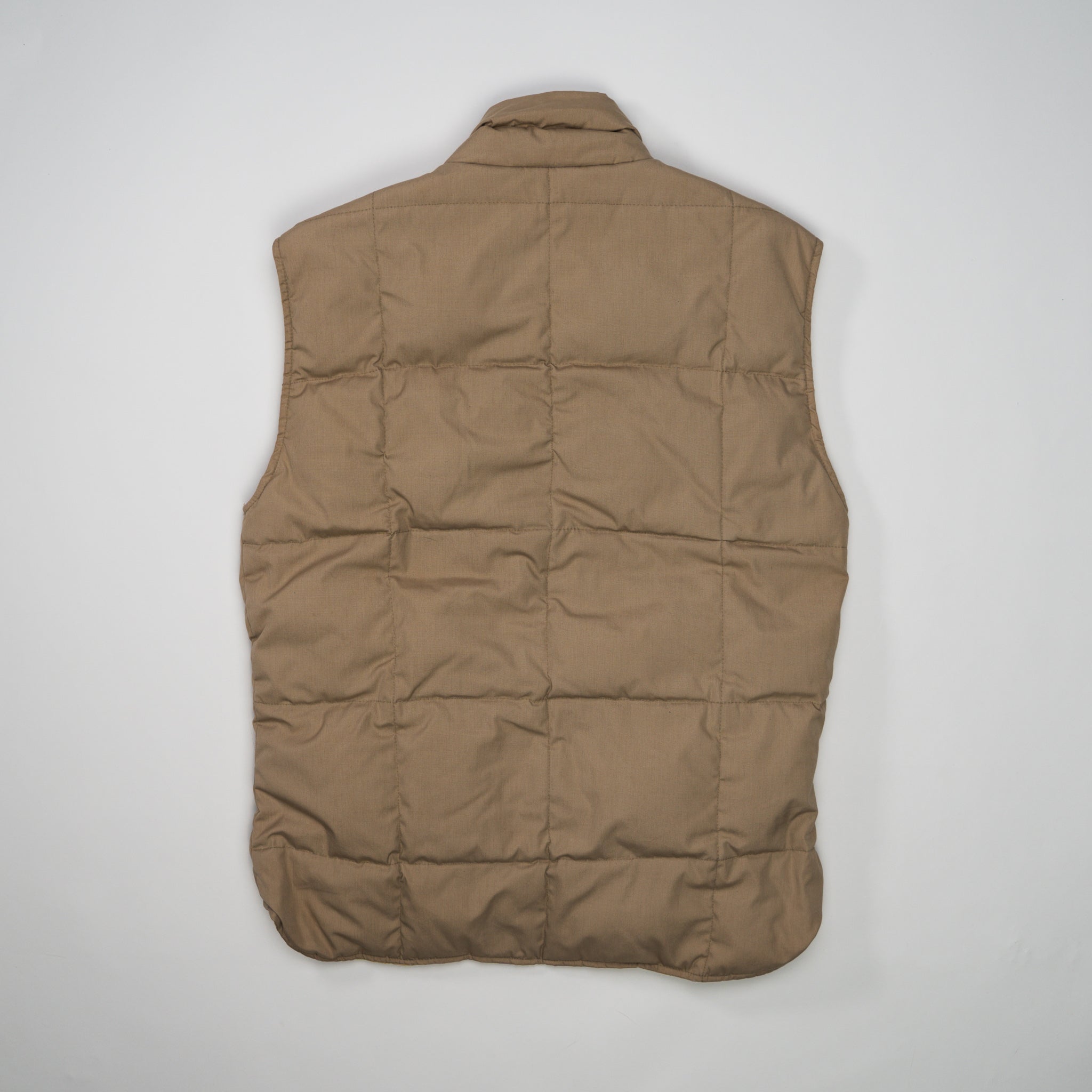 Vintage Beige Eddie Bauer Utility Puffer Vest (M)