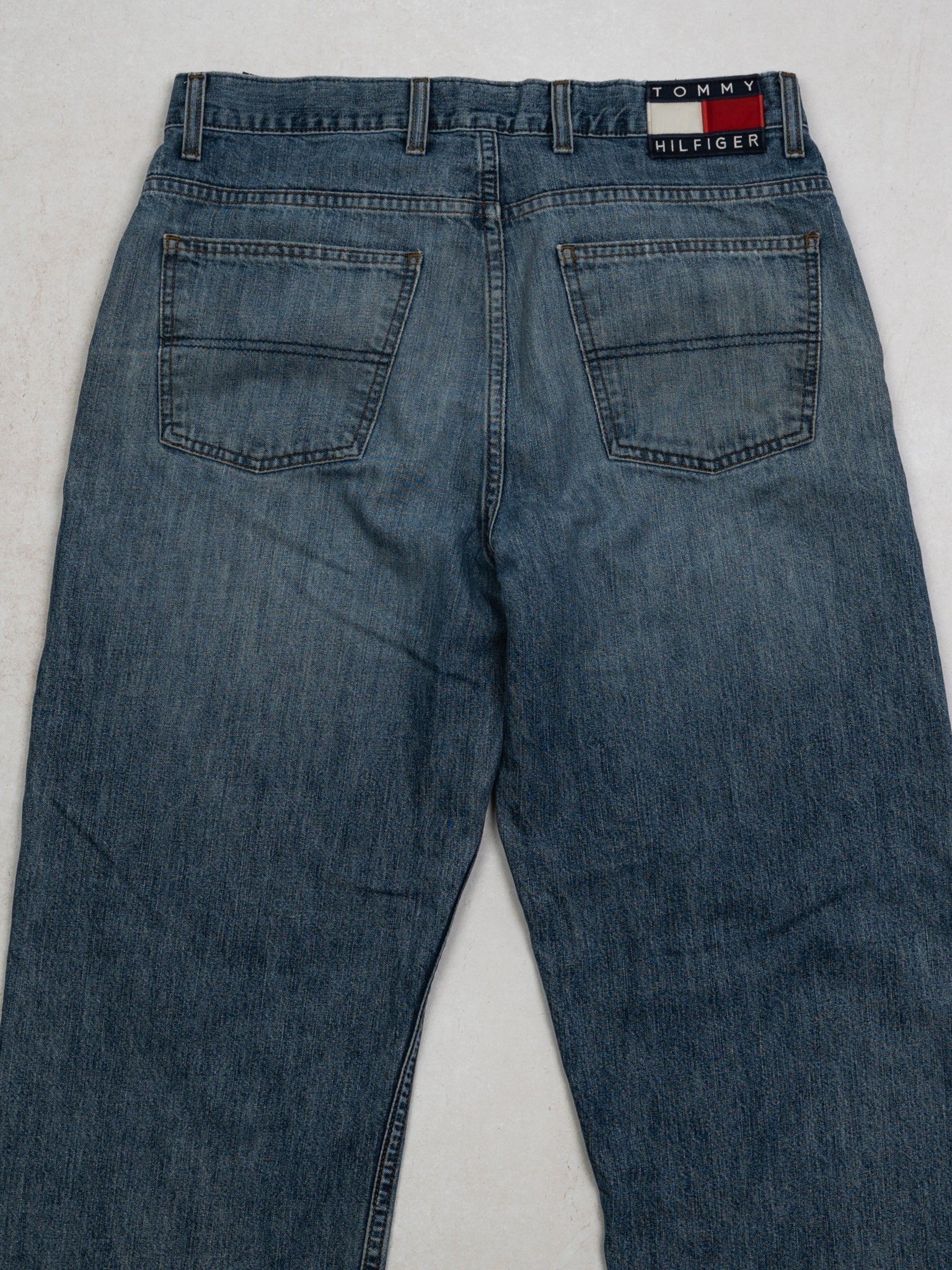 Vintage Blue Tommy Hilfiger Jeans (34x 30)