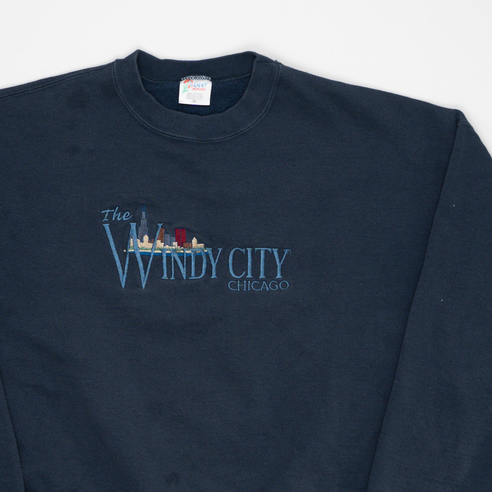 Vintage 90s Blue Windy City Chicago Crewneck (L) | Rebalance Vintage.
