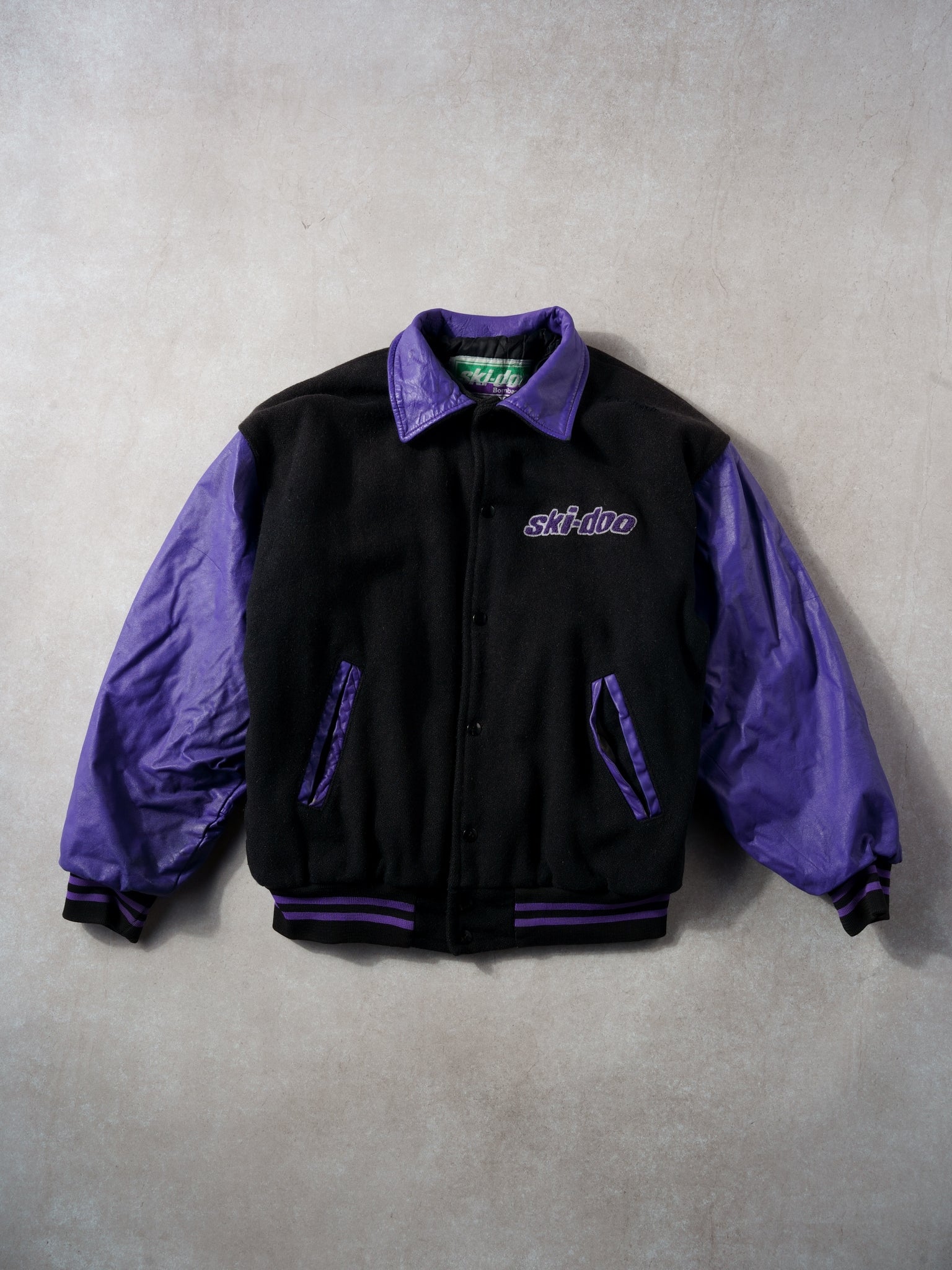 Vintage 90s Black and Purple Skii-Do Bomber Jacket (L)