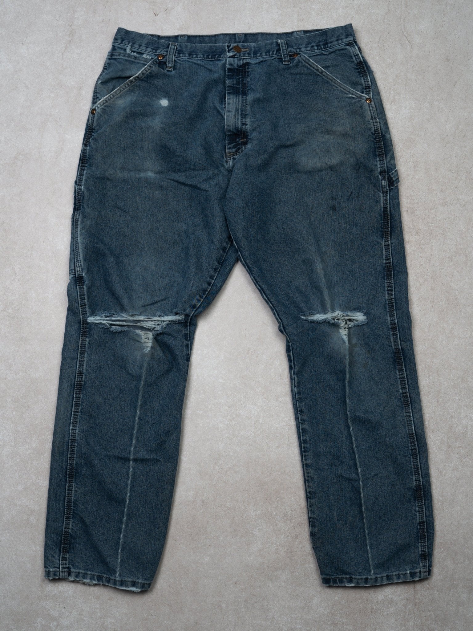 Vintage Blue Rugged Wrangler (36 x 32)