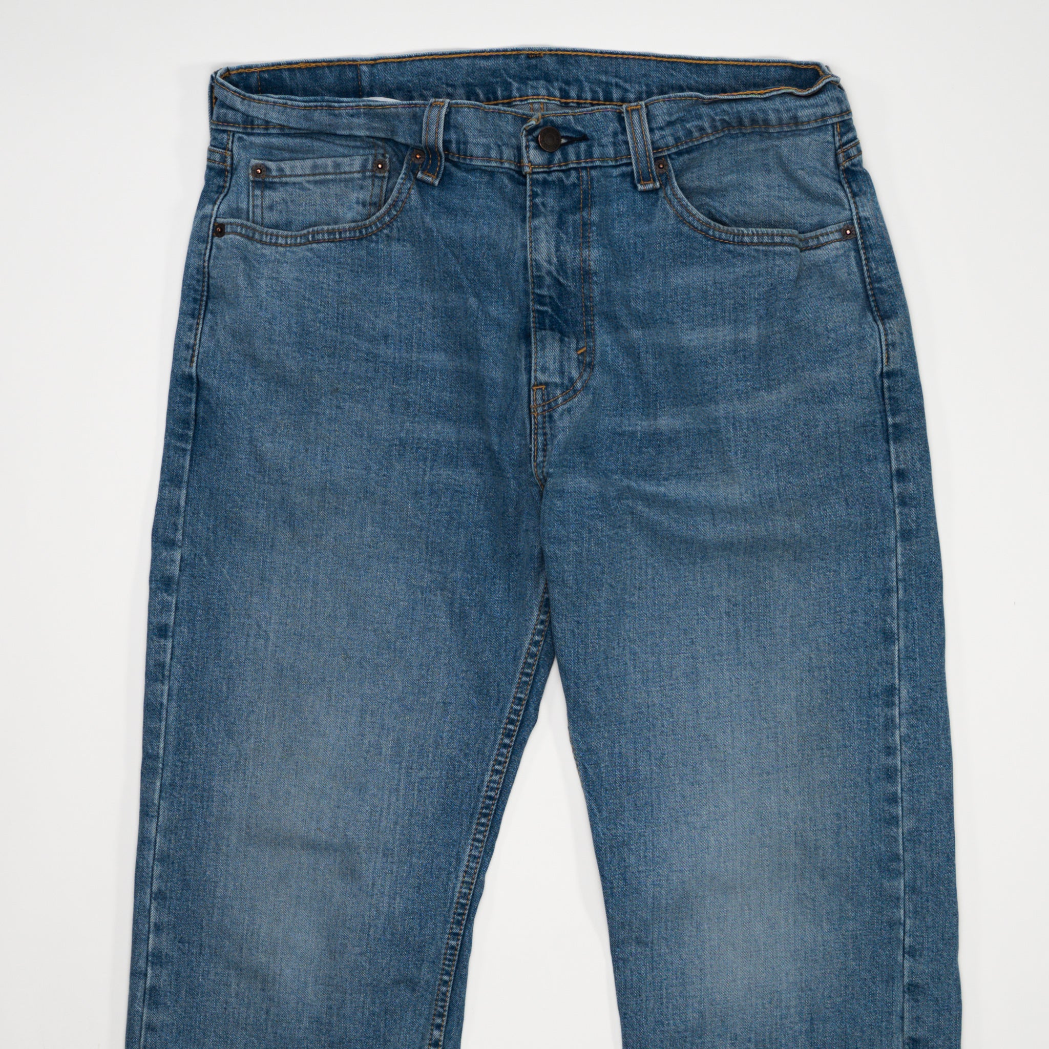 Vintage Blue 505 Levi Straight Legged Jeans (34 x 30) | Rebalance Vintage.