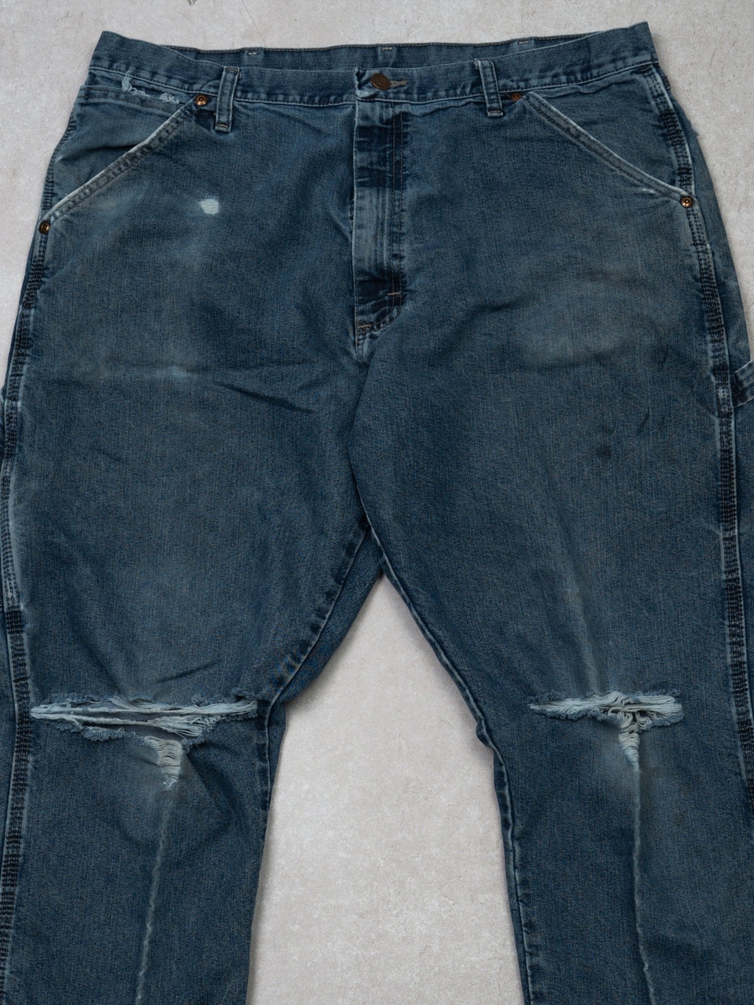 Vintage Blue Rugged Wrangler (36 x 32)