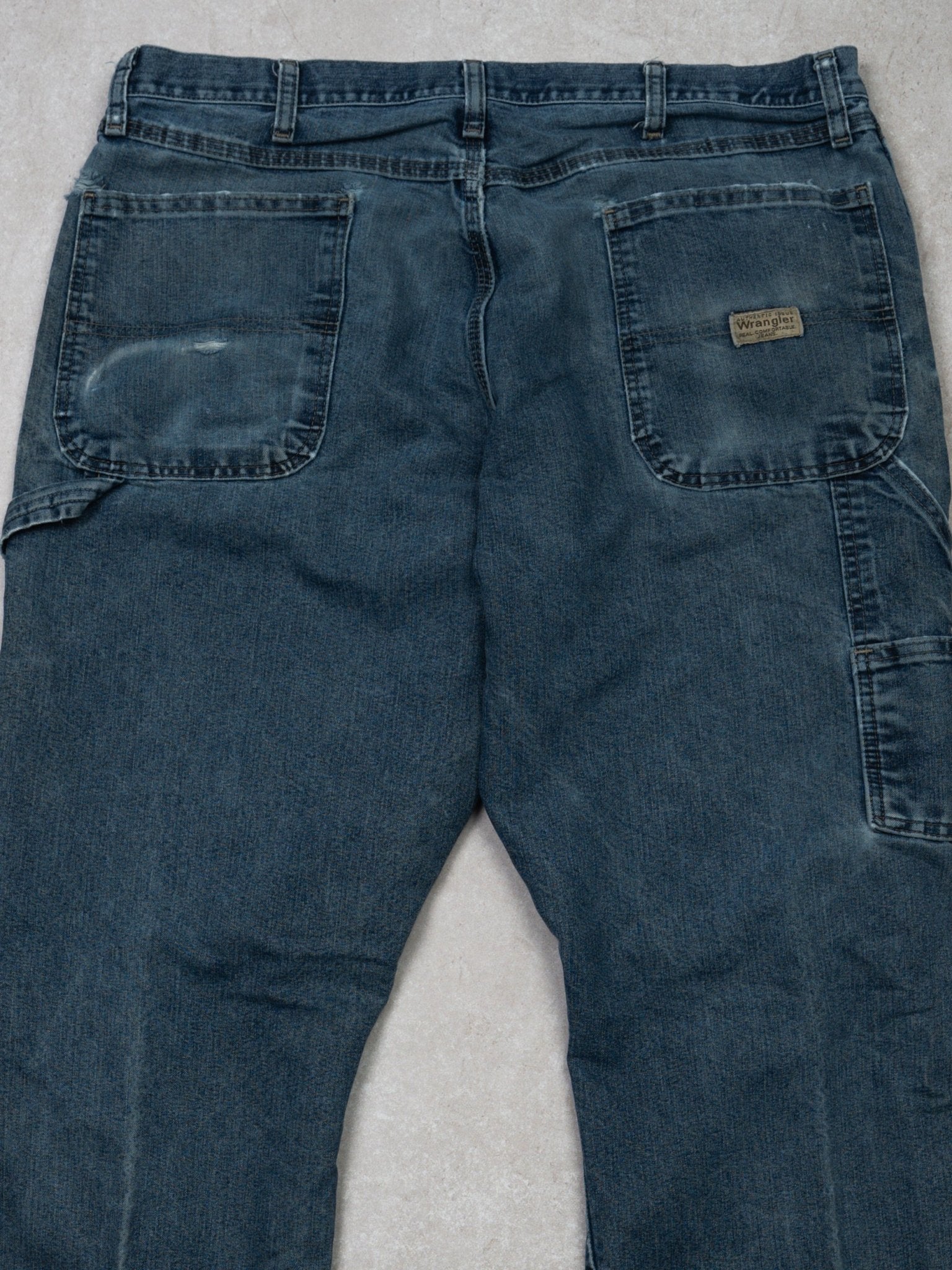 Vintage Blue Rugged Wrangler (36 x 32)