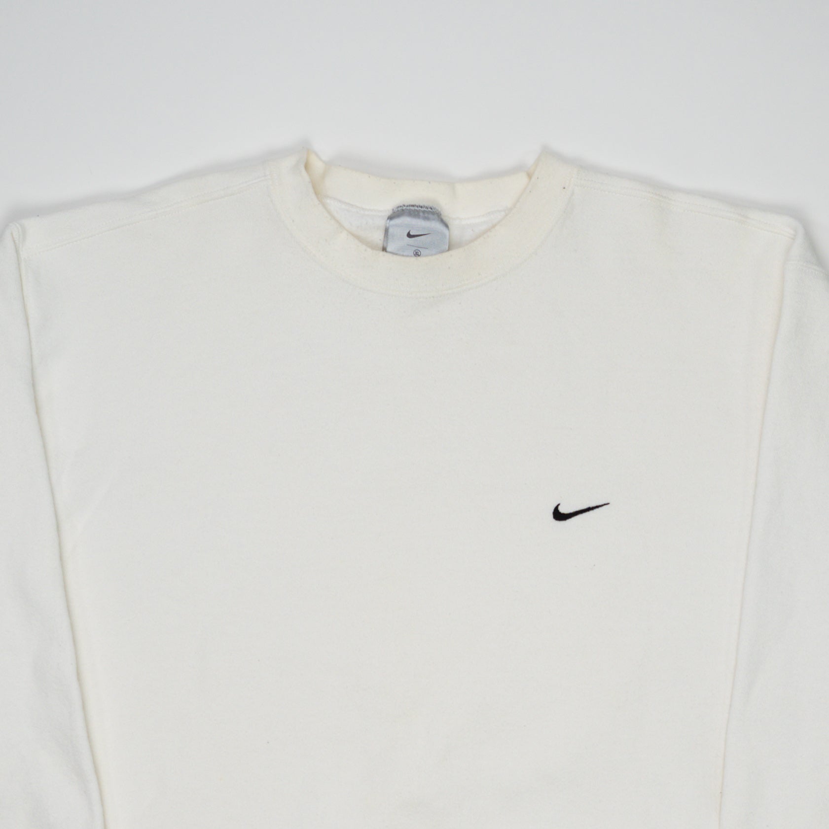 Vintage White Nike Check Essential Crewneck (XL) | Rebalance Vintage.