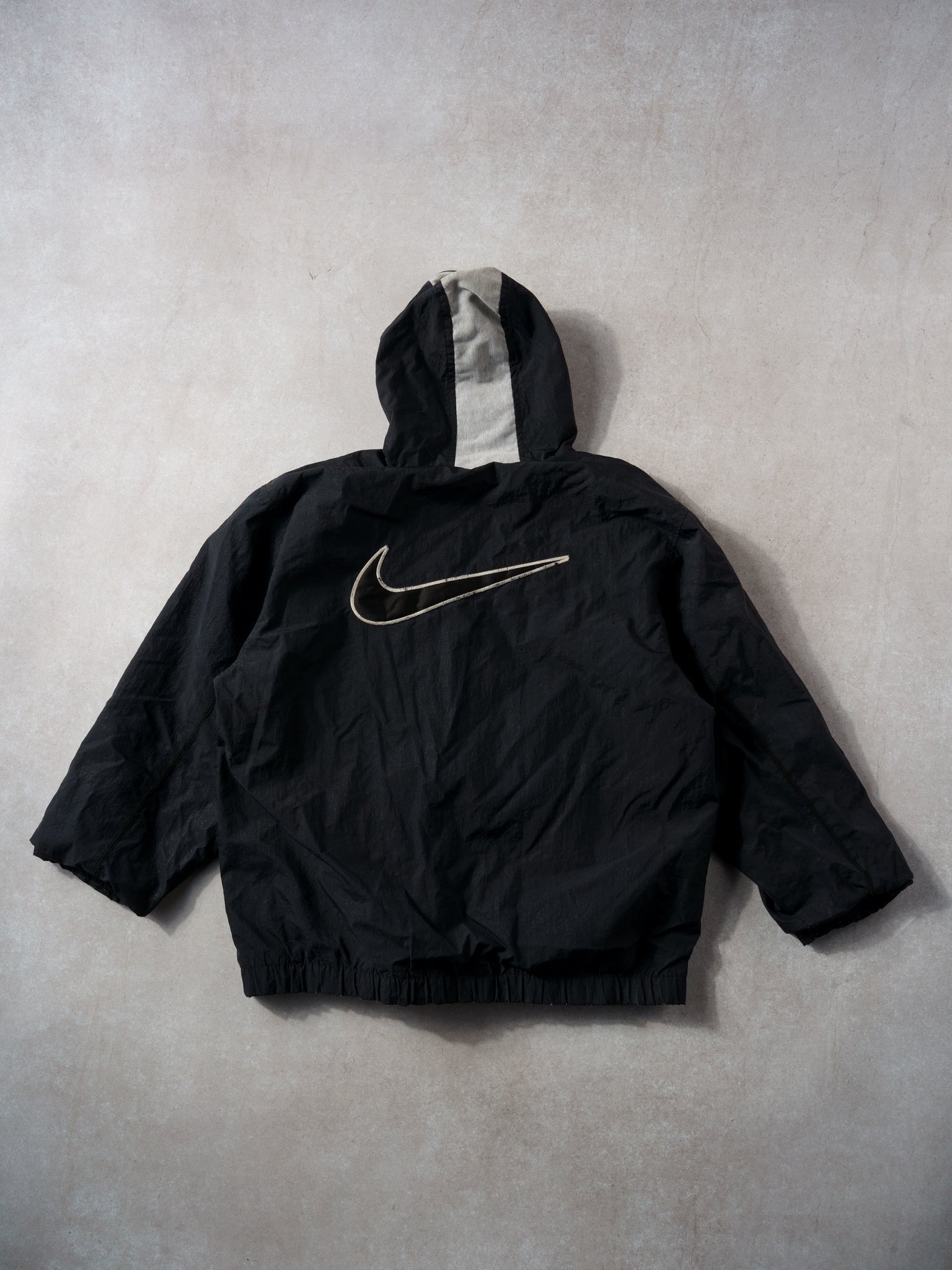 Vintage 90s Black Nike Hooded Windbreaker (S/M)