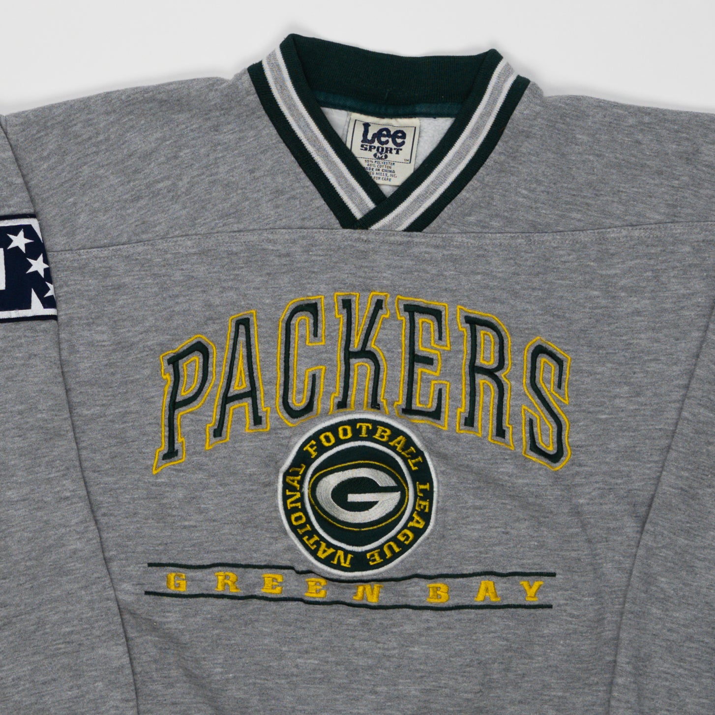 Vintage Grey 90s Packers x Lee Sports Crewneck (M) | Rebalance Vintage.