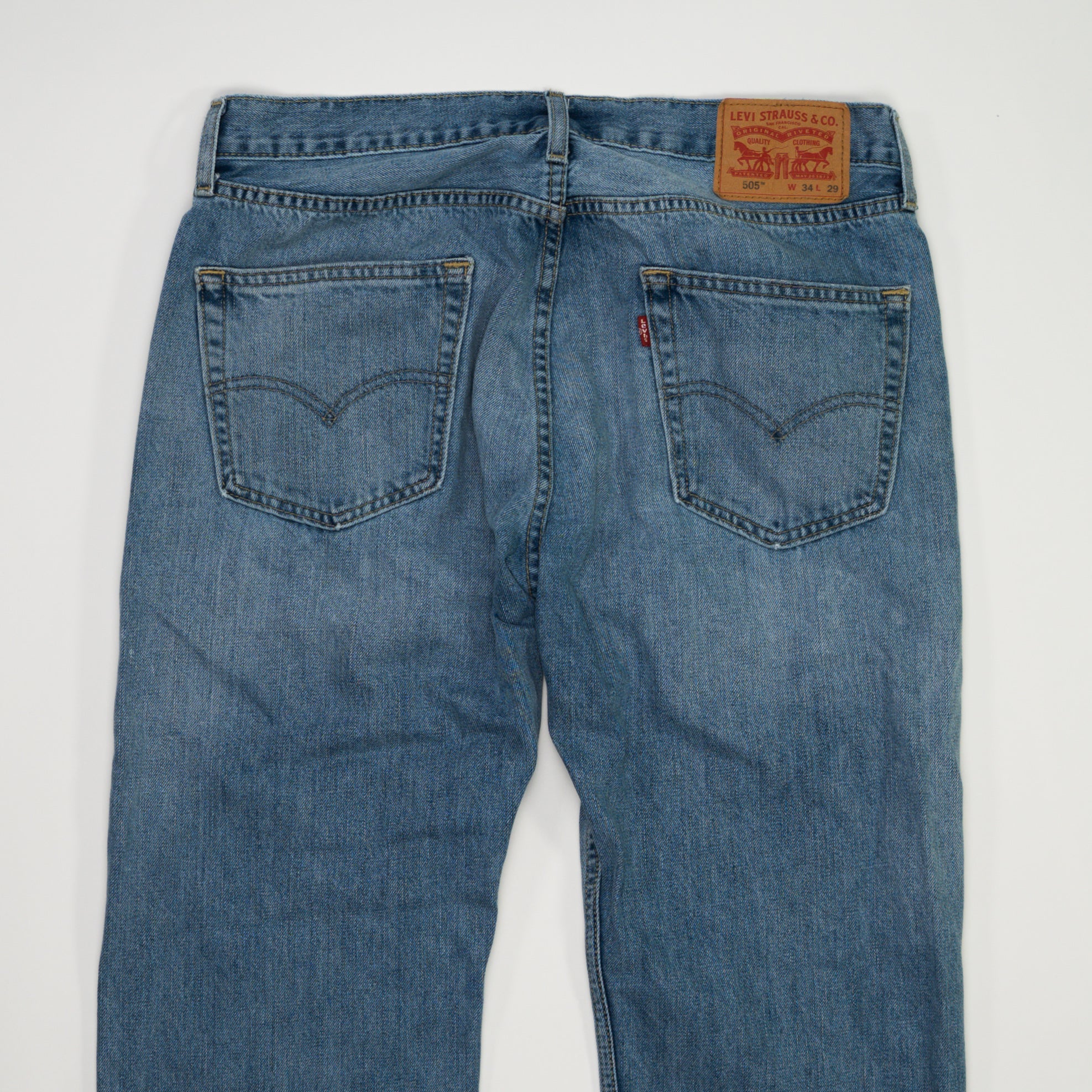 Vintage Blue Levi 505 Jeans (34 x 29) | Rebalance Vintage.