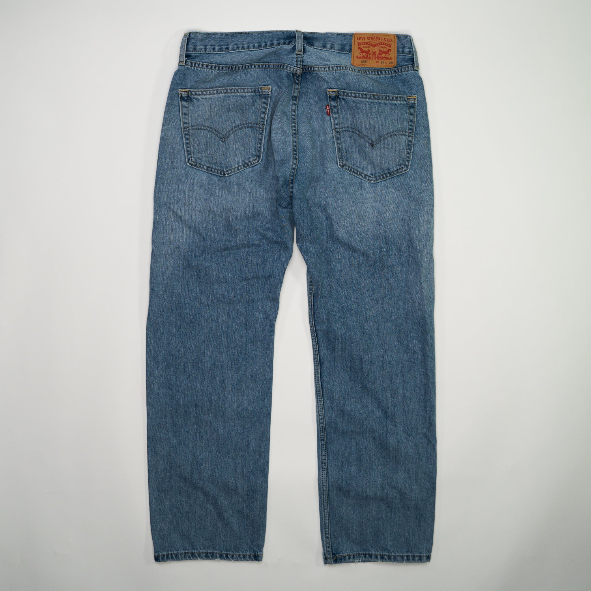Vintage Blue Levi 505 Jeans (34 x 29) | Rebalance Vintage.