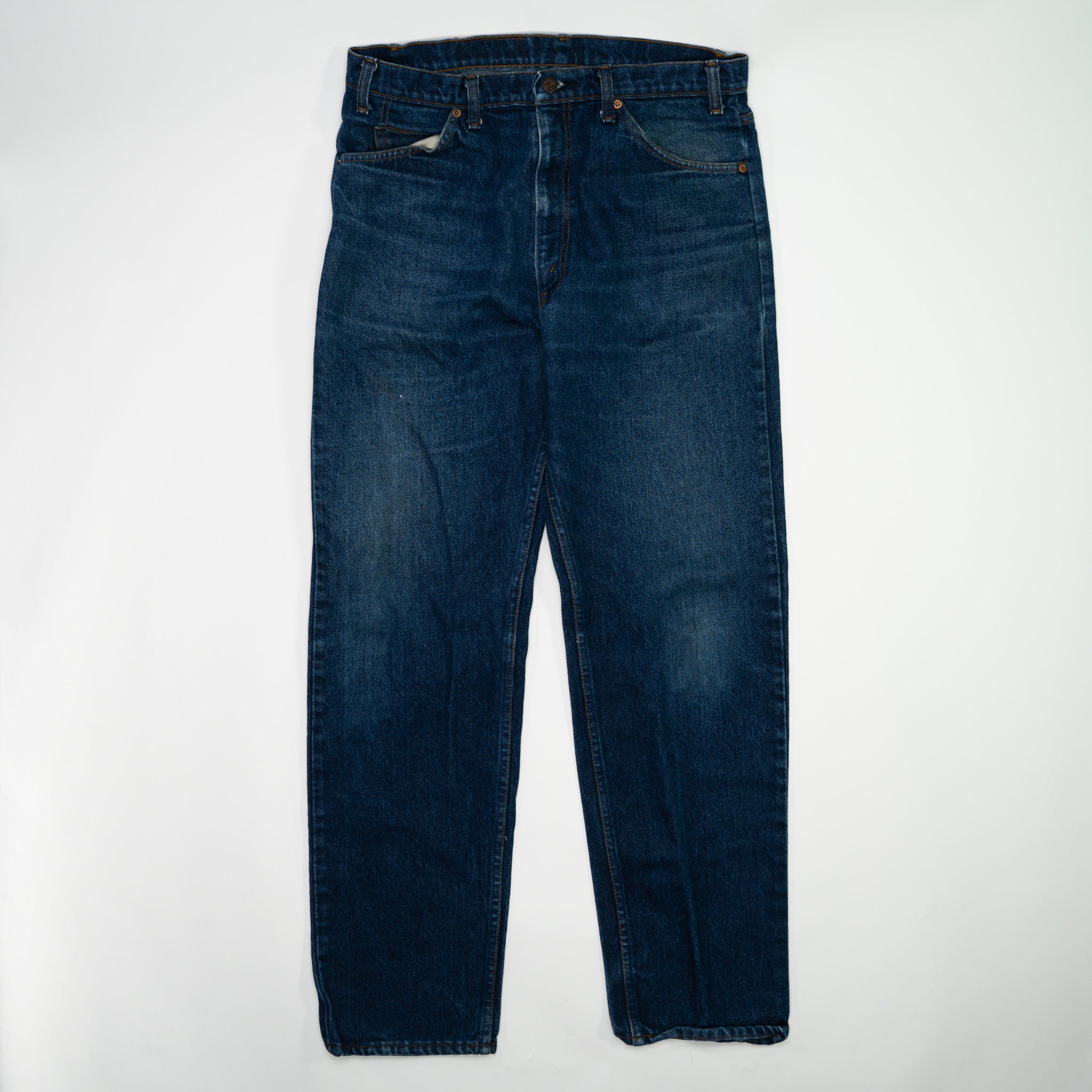 Vintage 70s Dark Blue Levi jeans(36 x 32) | Rebalance Vintage.