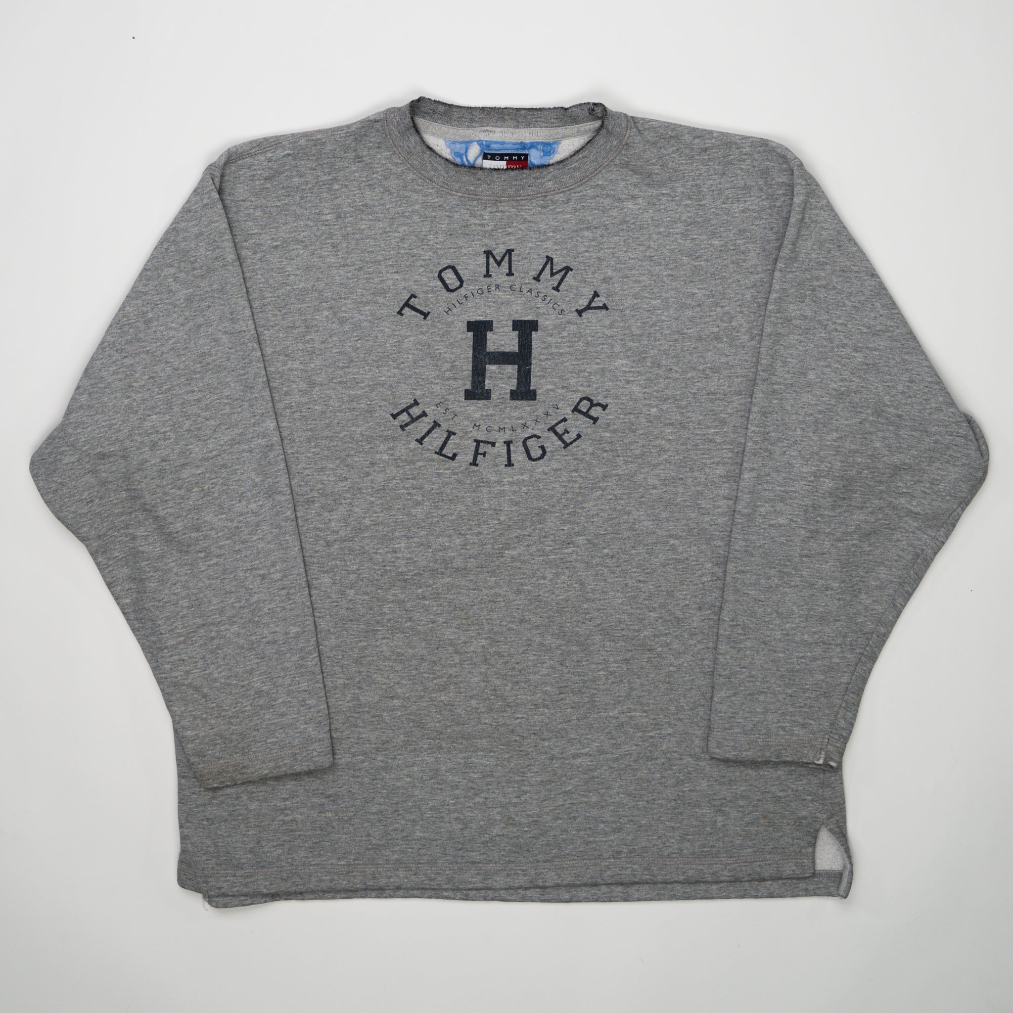 Vintage Grey Tommy Hilfiger Classics Crewneck (L) | Rebalance Vintage.