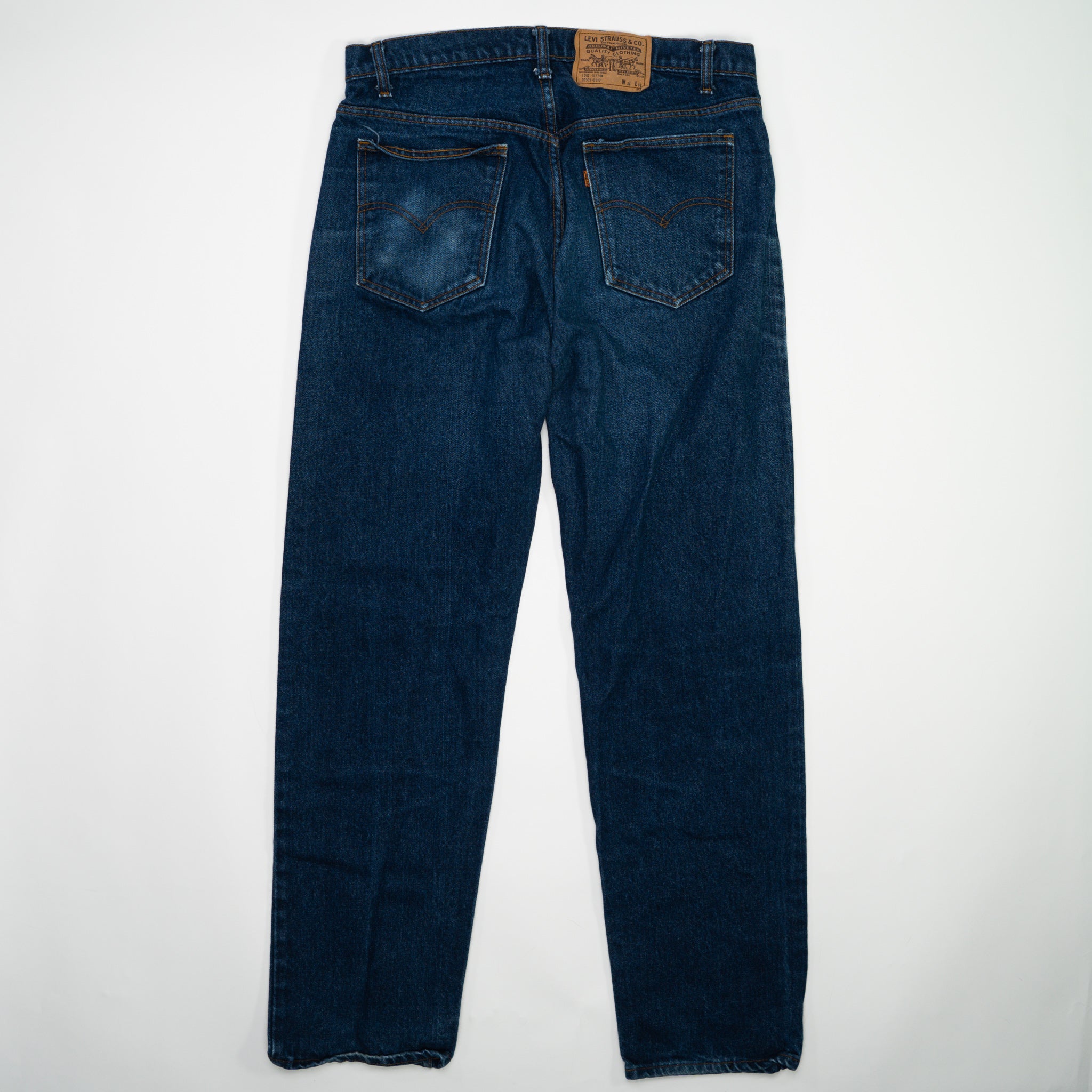 Vintage 70s Dark Blue Levi jeans(36 x 32) | Rebalance Vintage.