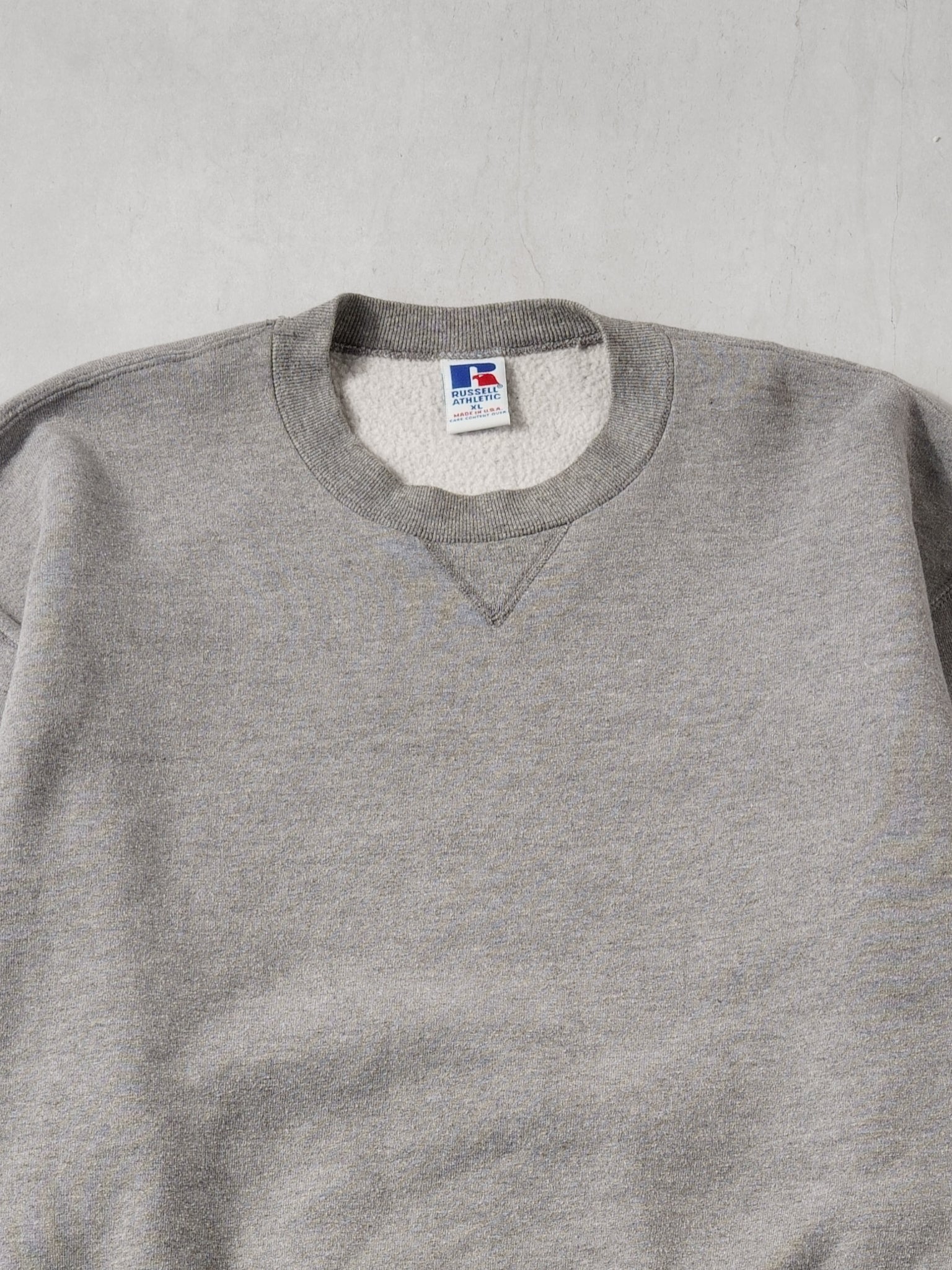 Vintage 90s Grey Russell Athletics Blank Crewneck (L)