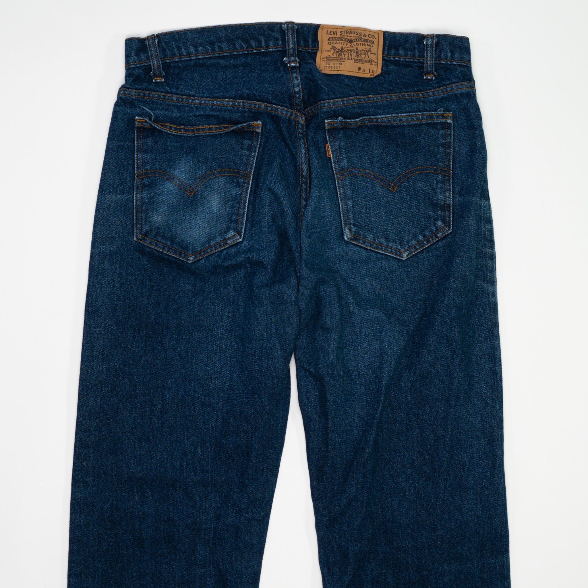 Vintage 70s Dark Blue Levi jeans(36 x 32) | Rebalance Vintage.