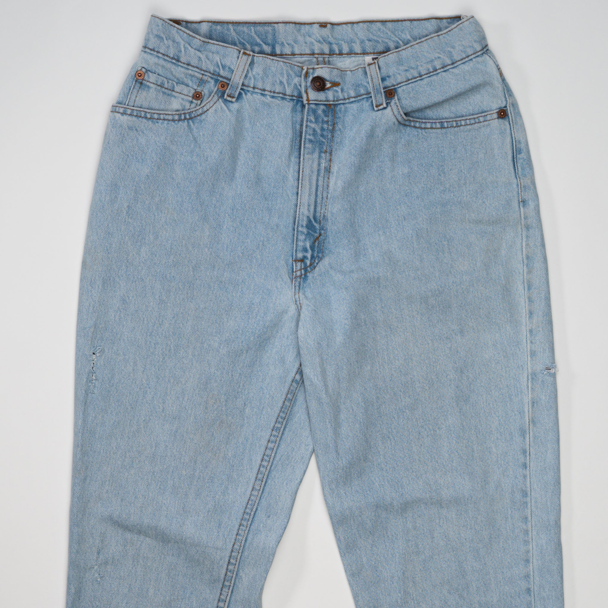 Vintage Light Blue 512 Levi High Waisted Slim Fit Jeans (30 x 29)