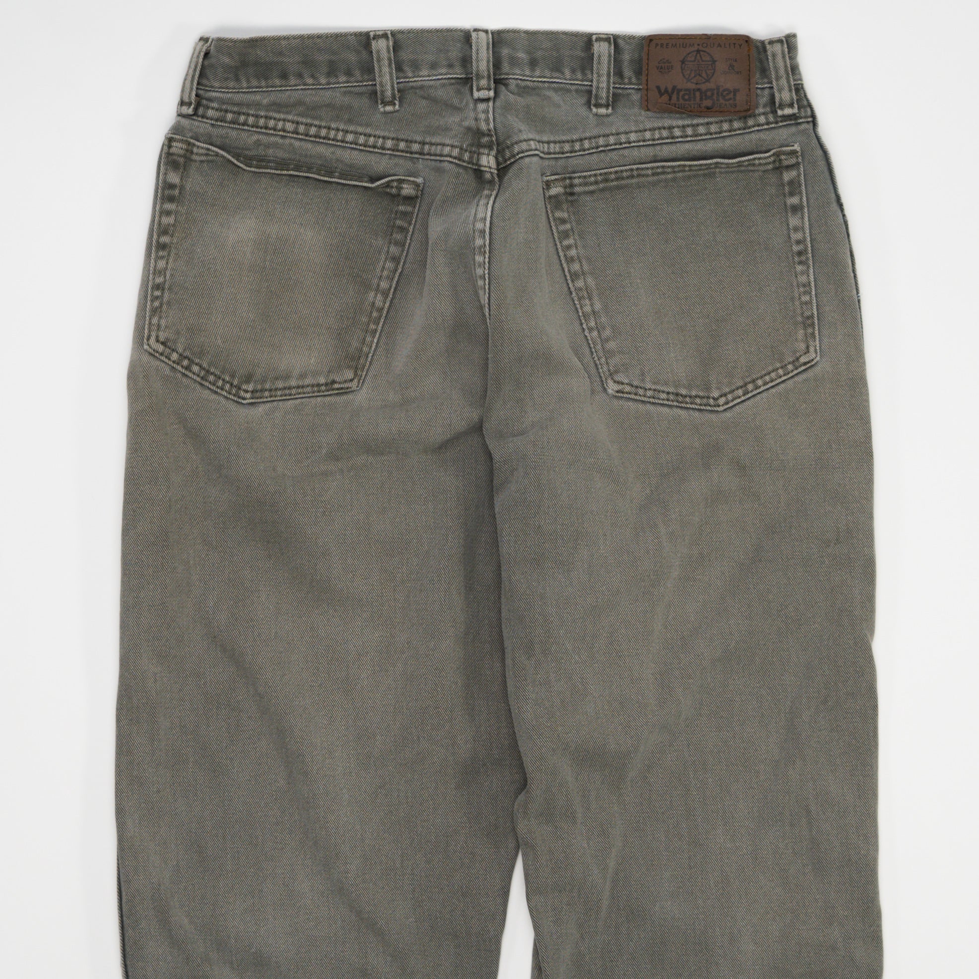 Vintage Olive Wrangler Jeans (30 x 30) | Rebalance Vintage.