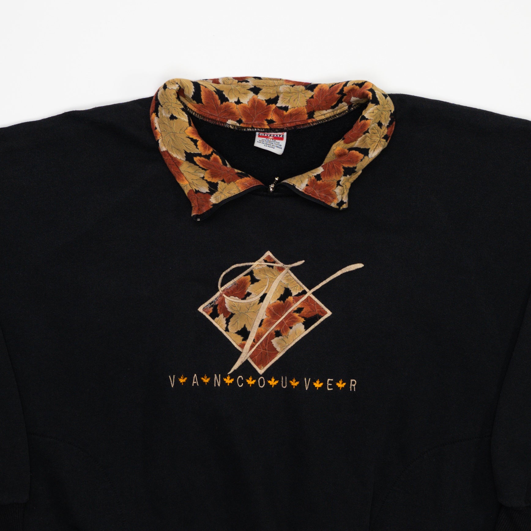 Vintage 90s Black Vancouver Leaf 1/4 Zip Crewneck (L) | Rebalance Vintage.
