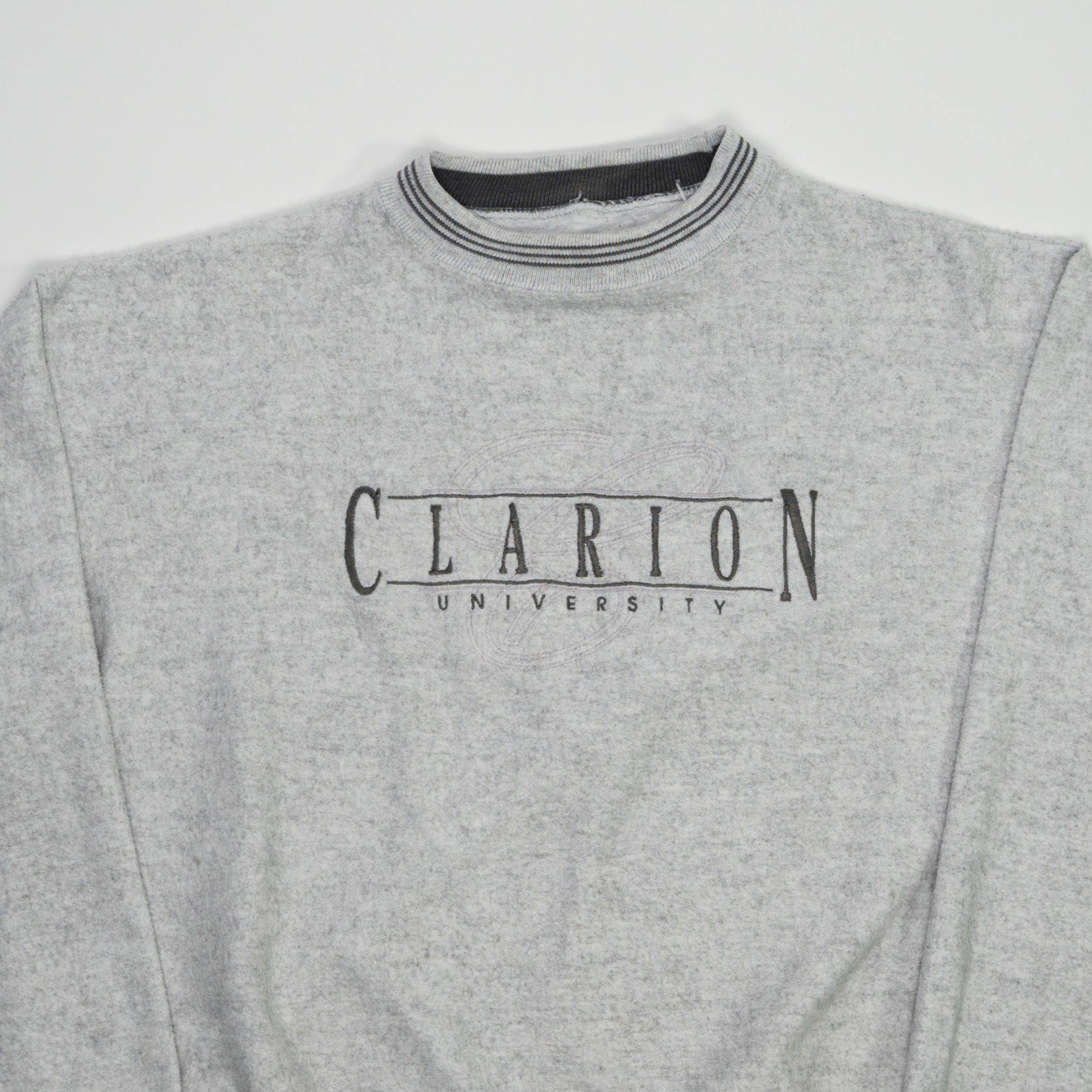 Vintage 90s Grey Clarion University Crewneck (L) | Rebalance Vintage.
