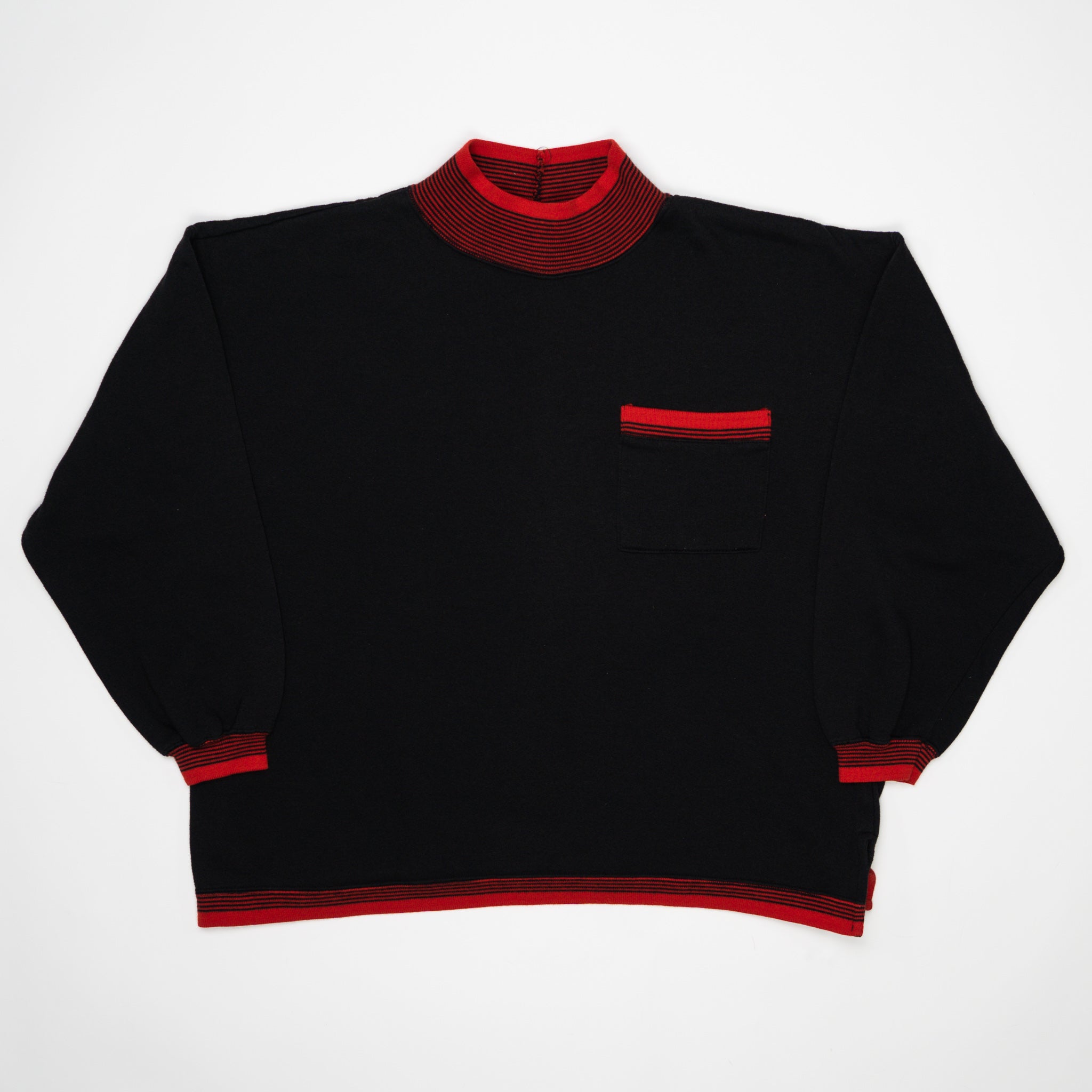 Vintage 80s Black + Red Pocket Crewneck (L) | Rebalance Vintage.