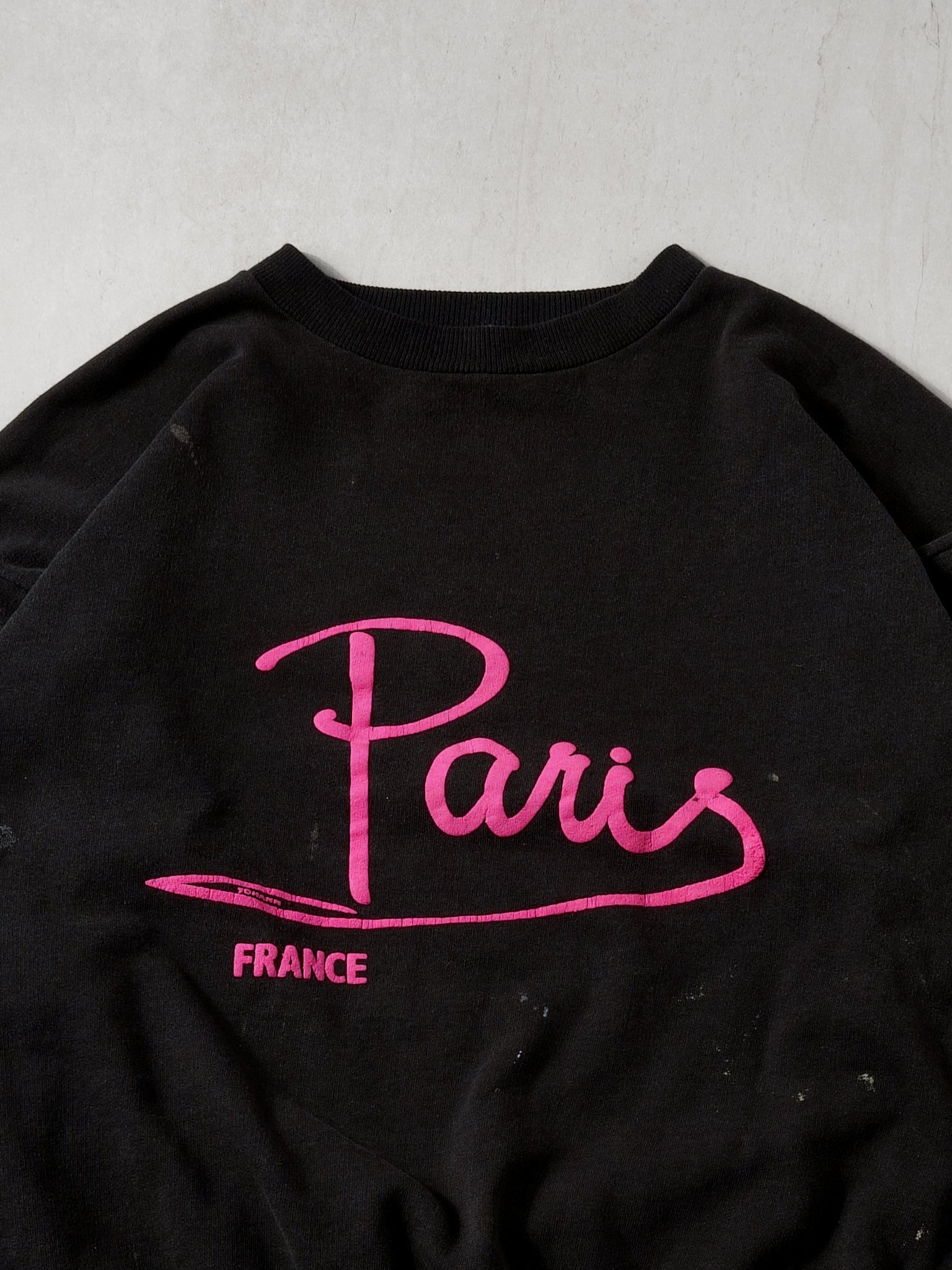 Vintage 70s Black and Pink Paris France Crewneck (M)