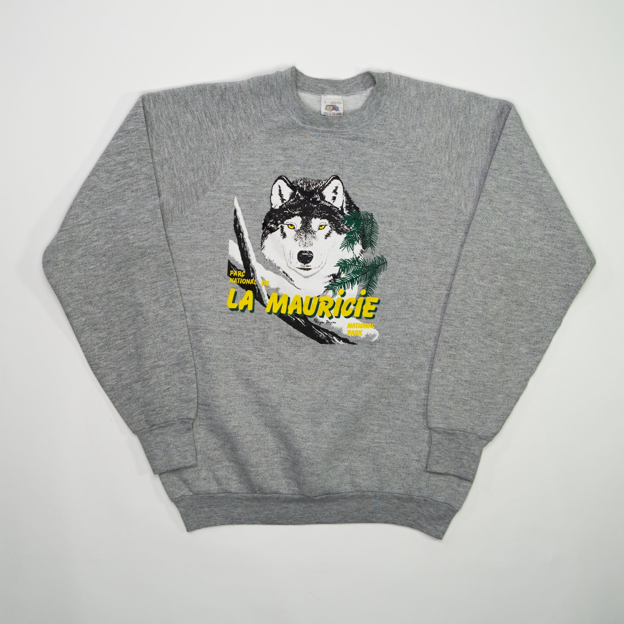 Vintage 90s Parc National De La Mauricie Wolf Crewneck (M) | Rebalance Vintage.