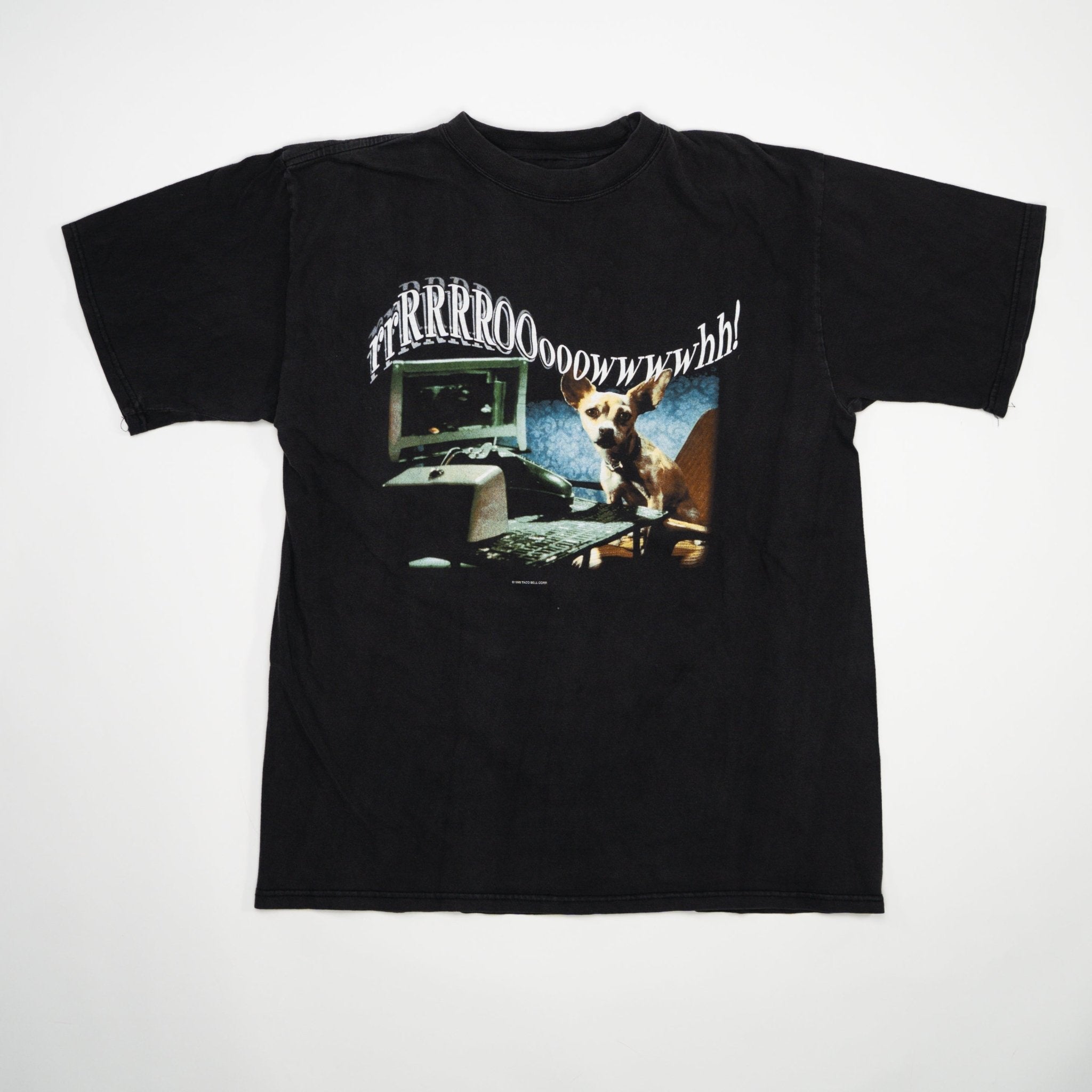 Vintage 90s Taco Bell rrrrooowwhh Chihuahua Tee (M) | Rebalance Vintage.