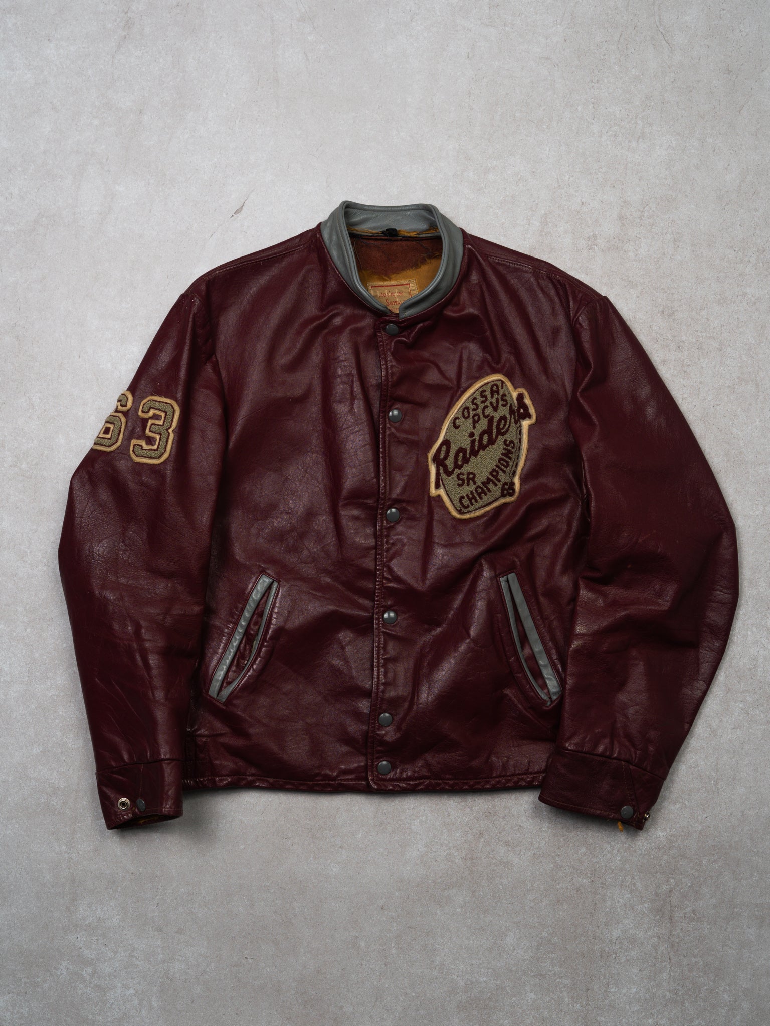 Vintage 1965 Maroon Cossa Raiders Champions Leather Jacket (M)